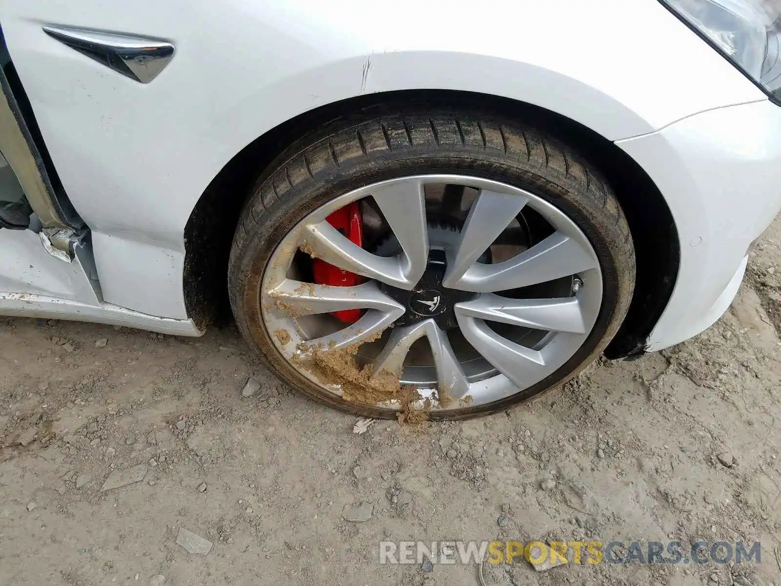 9 Photograph of a damaged car 5YJ3E1EB7KF427422 TESLA MODEL 3 2019