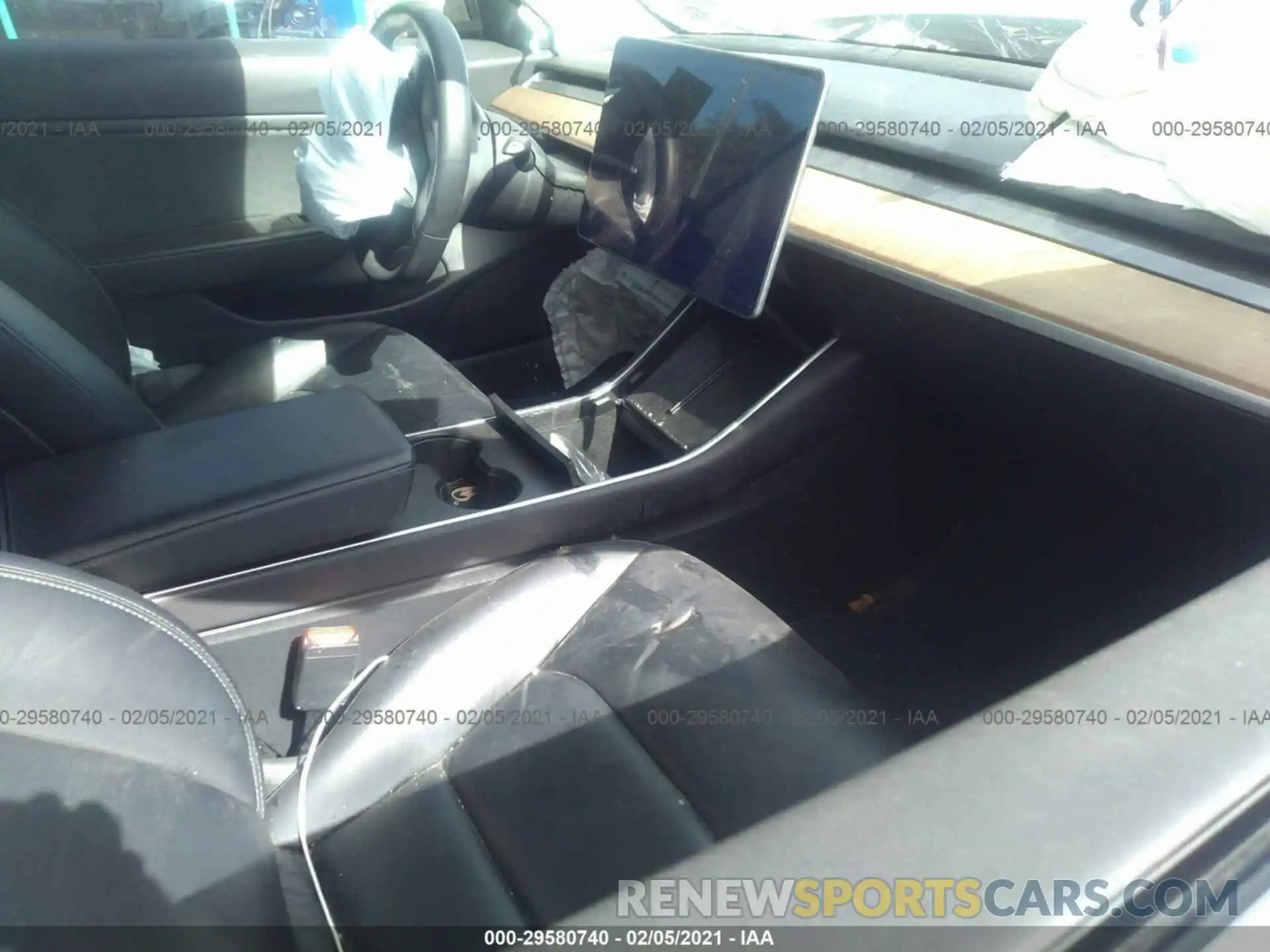 5 Photograph of a damaged car 5YJ3E1EB7KF432345 TESLA MODEL 3 2019