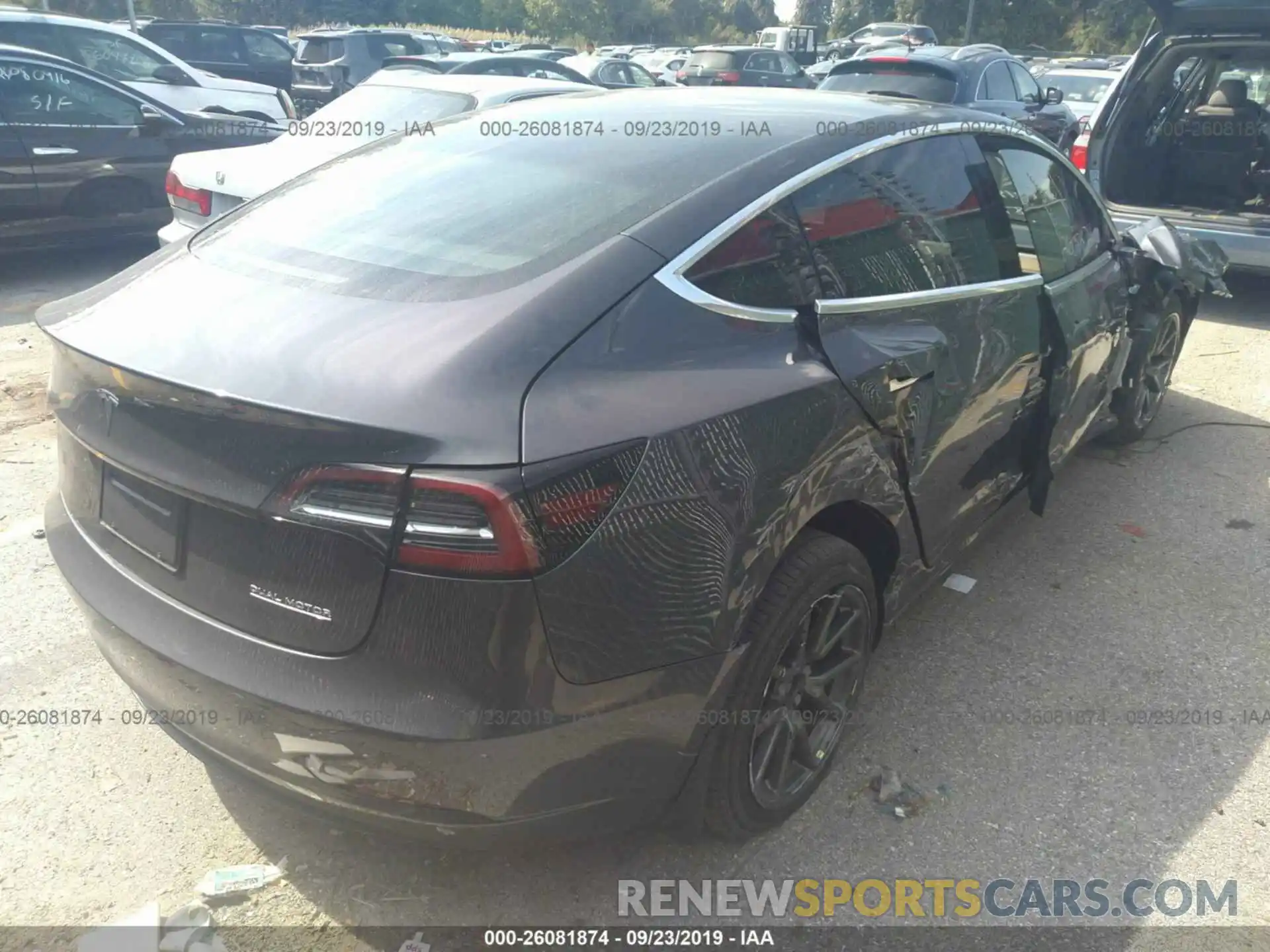 4 Photograph of a damaged car 5YJ3E1EB7KF432801 TESLA MODEL 3 2019