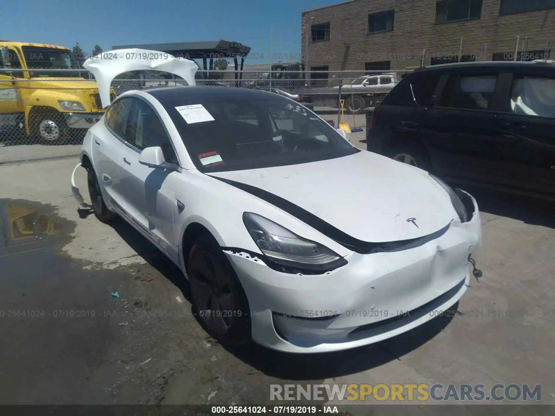 1 Photograph of a damaged car 5YJ3E1EB7KF433527 TESLA MODEL 3 2019