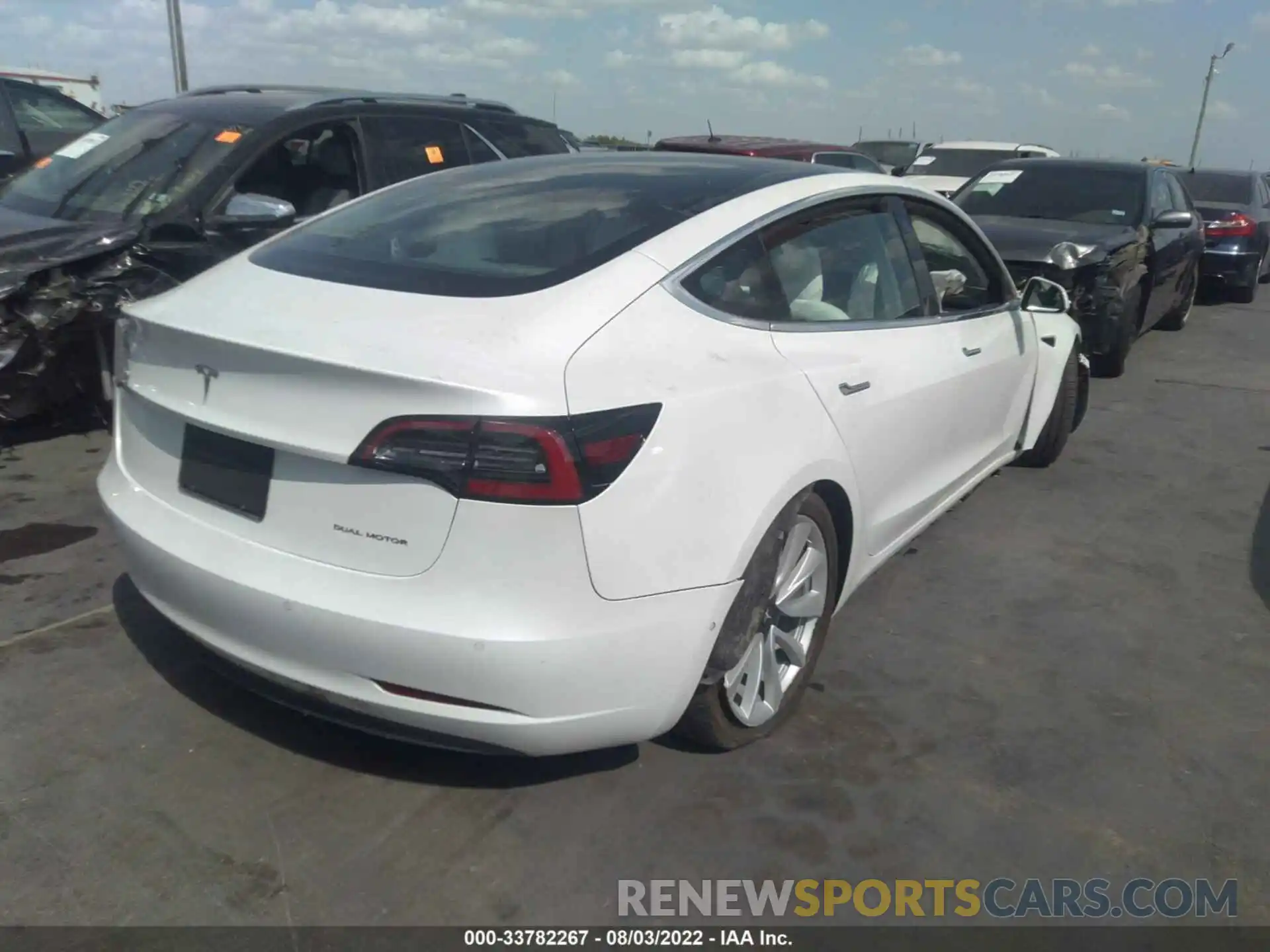 4 Photograph of a damaged car 5YJ3E1EB7KF450893 TESLA MODEL 3 2019