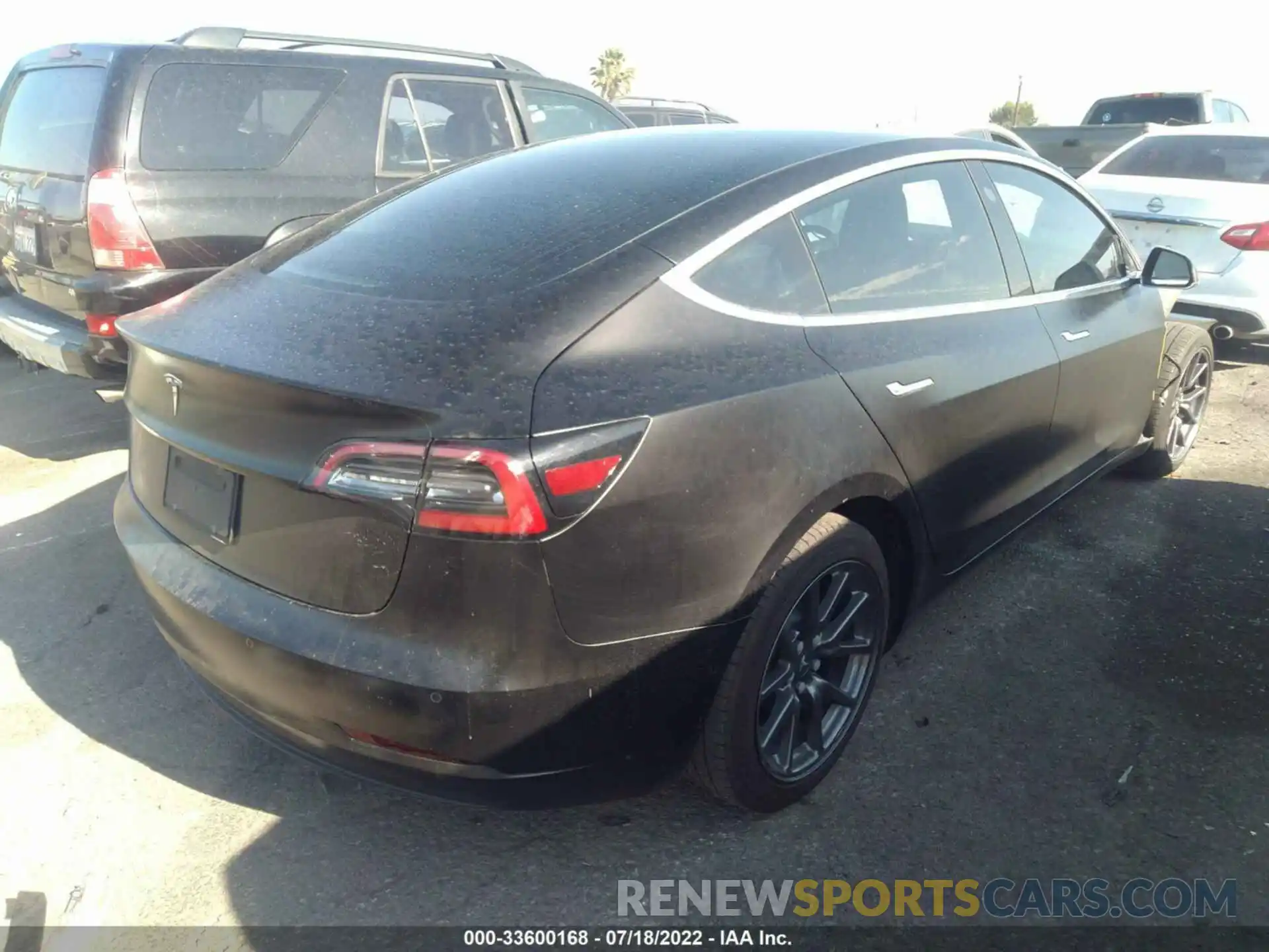 4 Photograph of a damaged car 5YJ3E1EB7KF451753 TESLA MODEL 3 2019