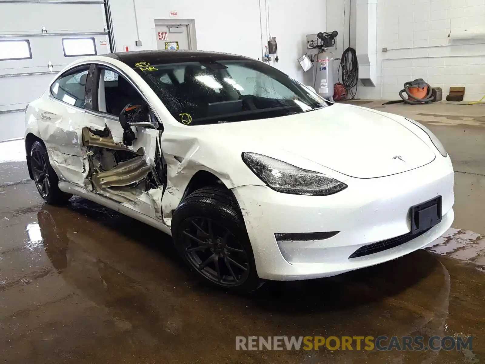 1 Photograph of a damaged car 5YJ3E1EB7KF451896 TESLA MODEL 3 2019