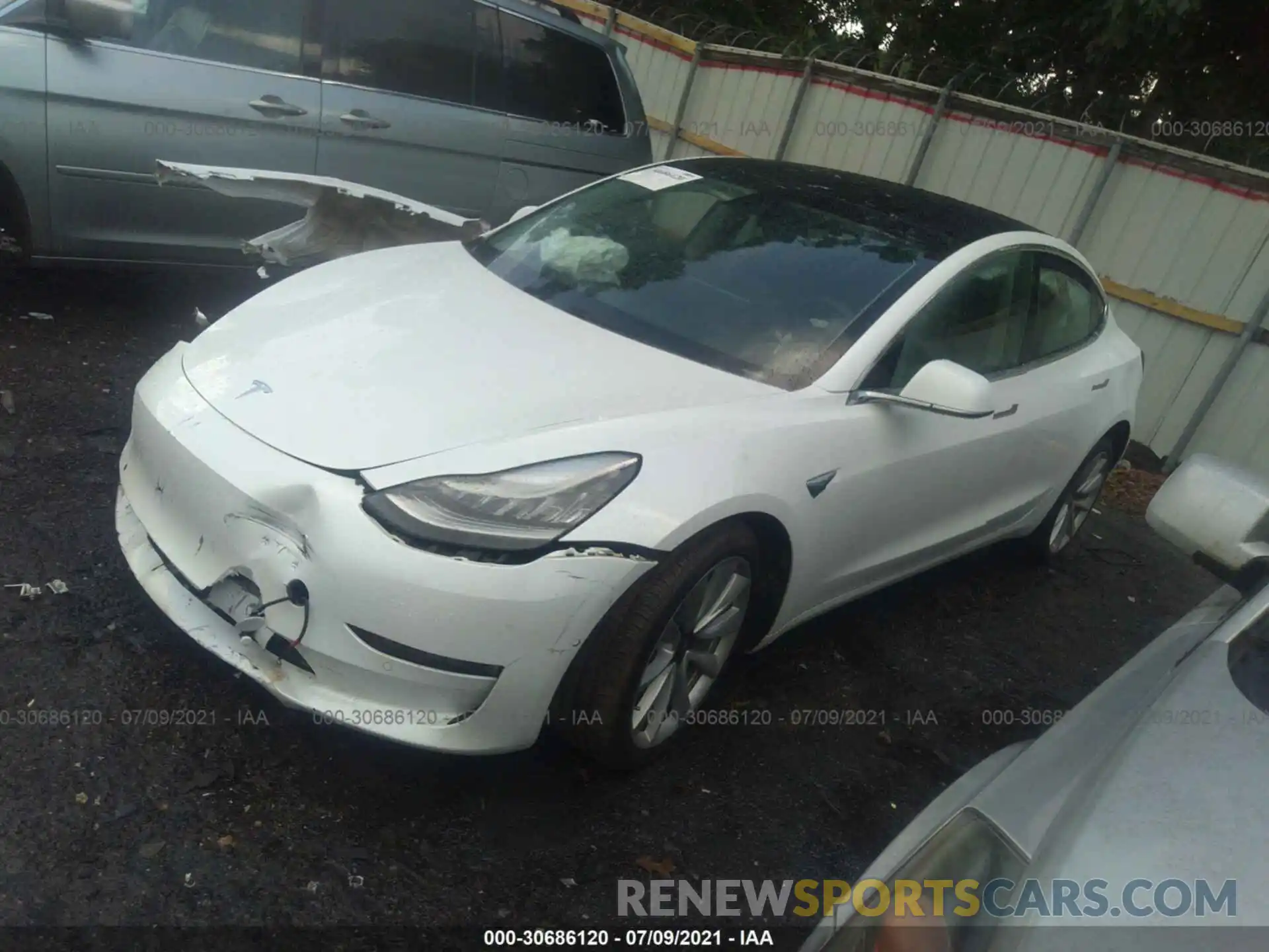 2 Фотография поврежденного автомобиля 5YJ3E1EB7KF454216 TESLA MODEL 3 2019