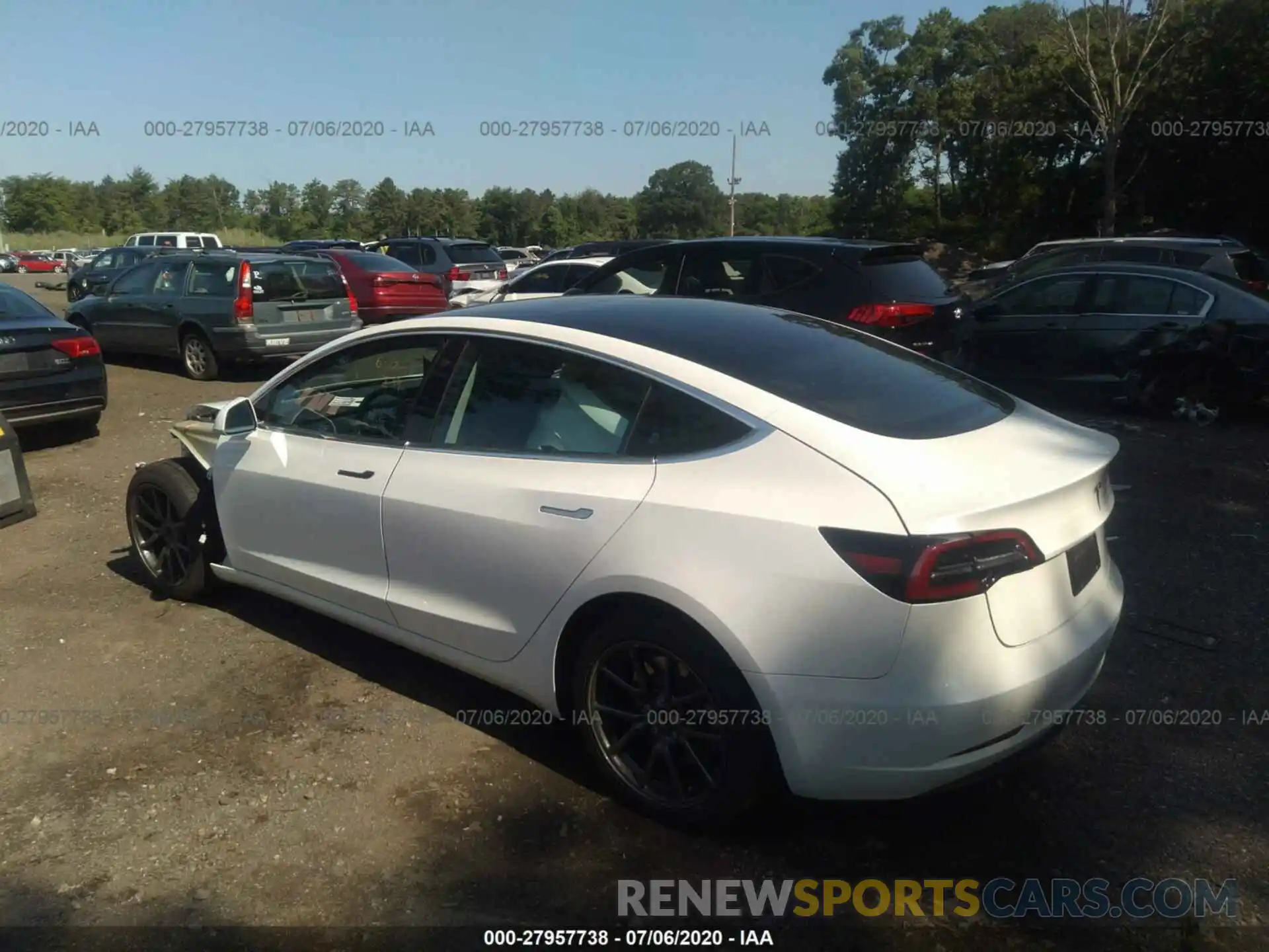 3 Photograph of a damaged car 5YJ3E1EB7KF469170 TESLA MODEL 3 2019