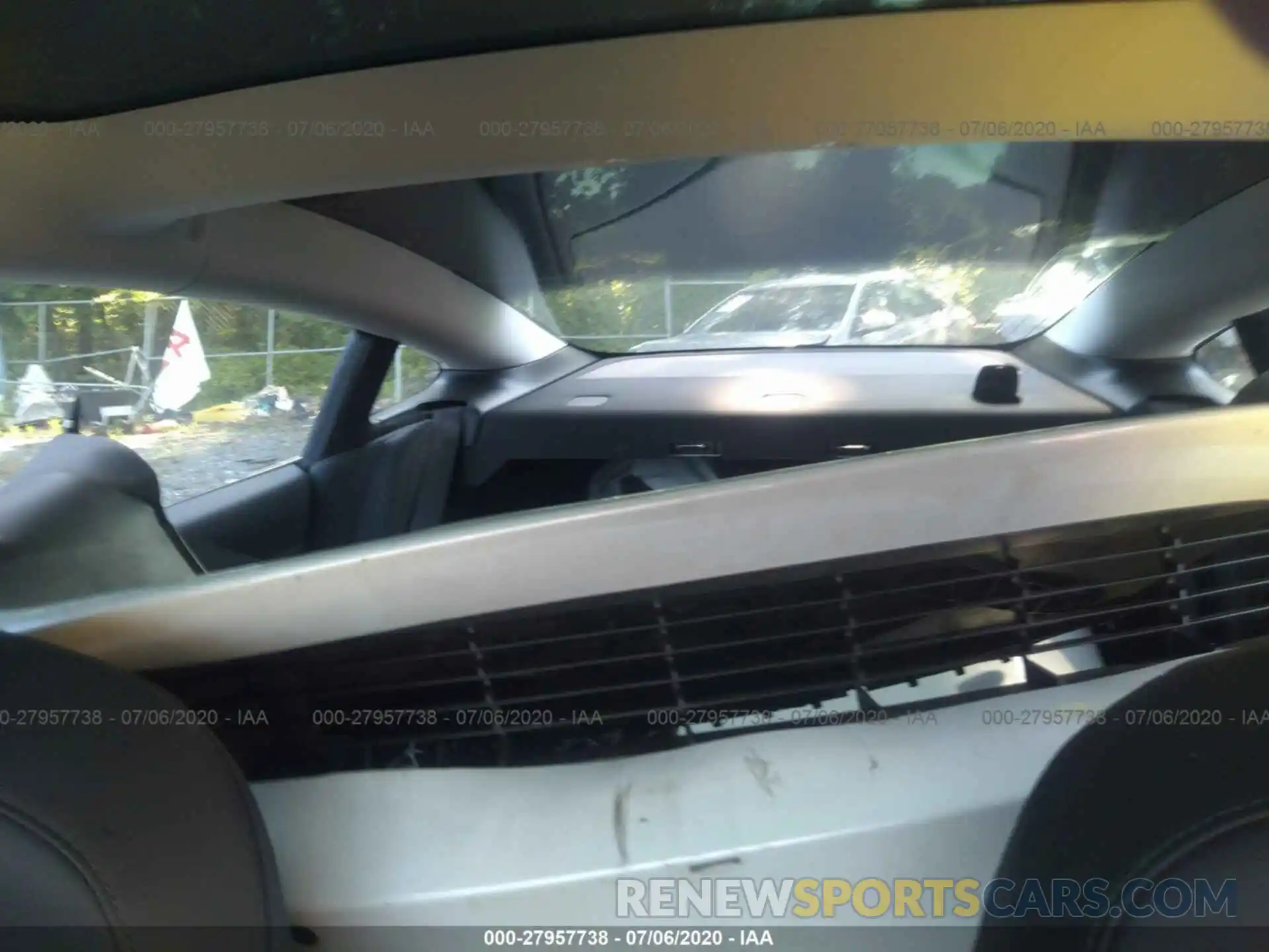 8 Photograph of a damaged car 5YJ3E1EB7KF469170 TESLA MODEL 3 2019