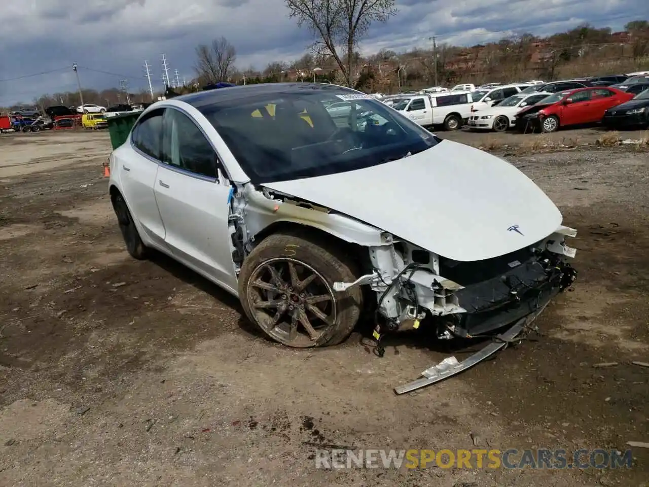 1 Photograph of a damaged car 5YJ3E1EB7KF469184 TESLA MODEL 3 2019