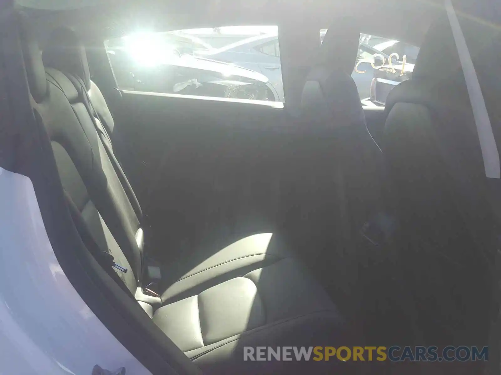 6 Photograph of a damaged car 5YJ3E1EB7KF469881 TESLA MODEL 3 2019