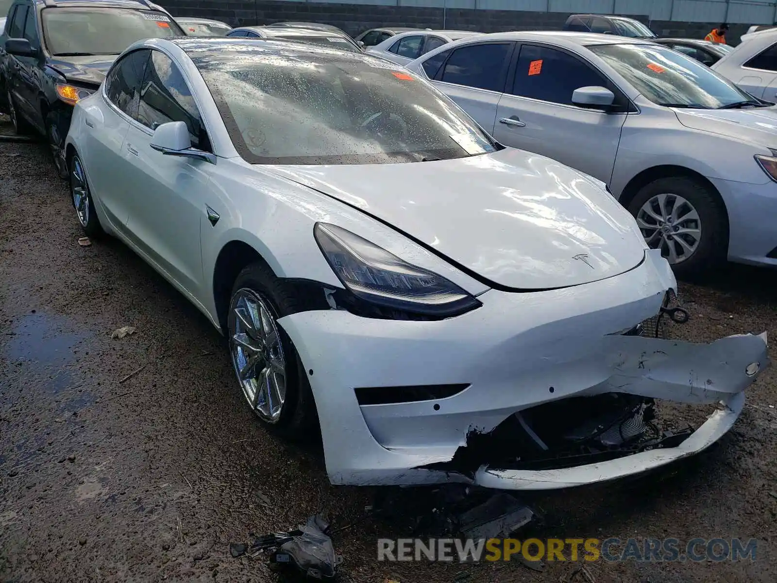 1 Photograph of a damaged car 5YJ3E1EB7KF469914 TESLA MODEL 3 2019