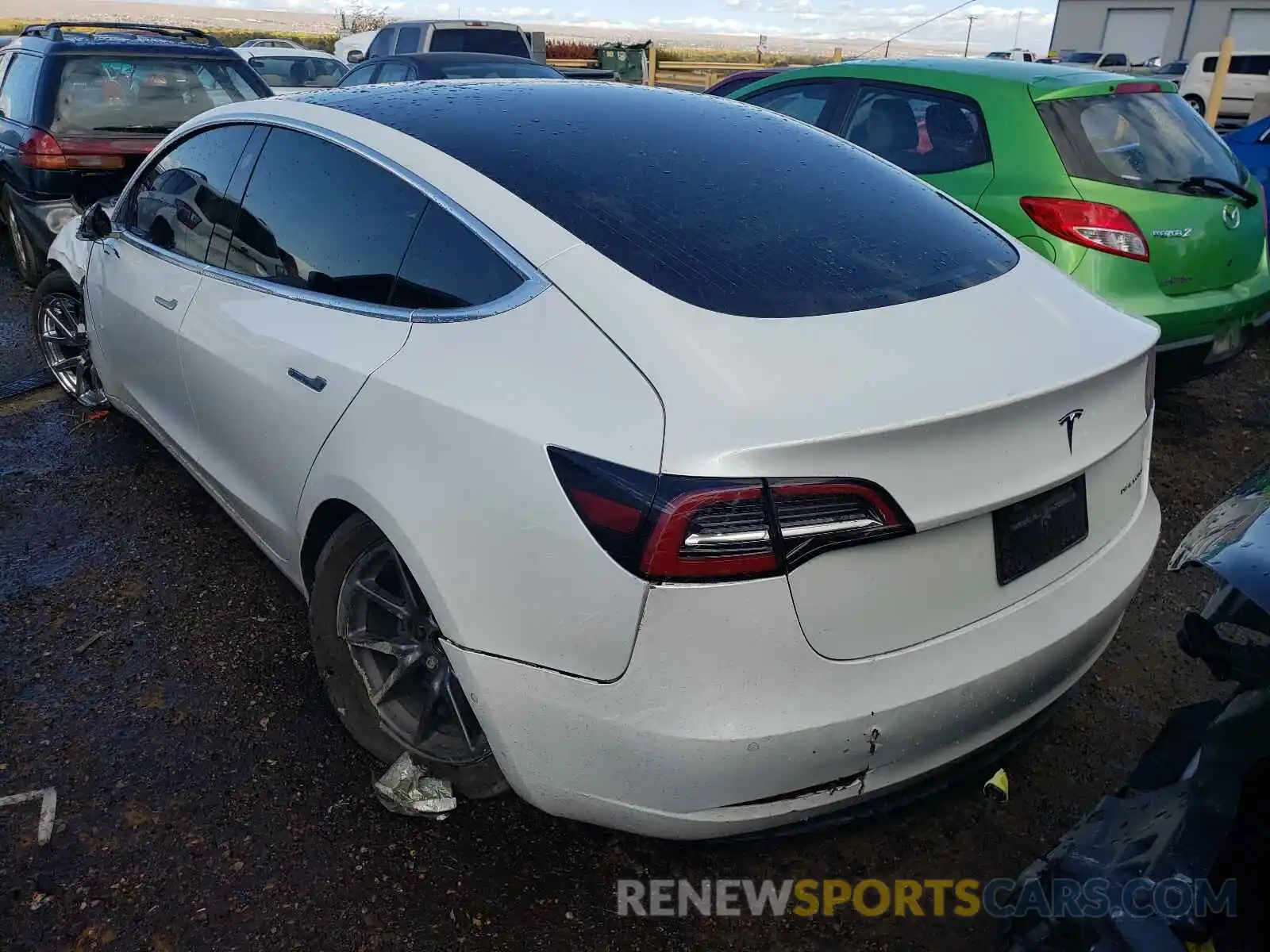 3 Photograph of a damaged car 5YJ3E1EB7KF469914 TESLA MODEL 3 2019