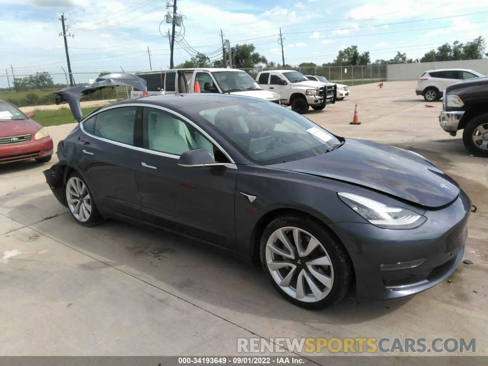 1 Photograph of a damaged car 5YJ3E1EB7KF476894 TESLA MODEL 3 2019