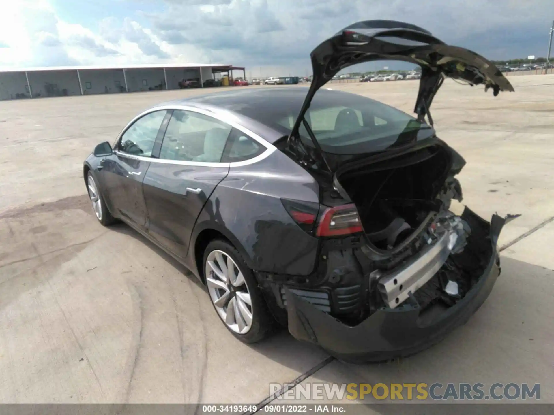 3 Photograph of a damaged car 5YJ3E1EB7KF476894 TESLA MODEL 3 2019