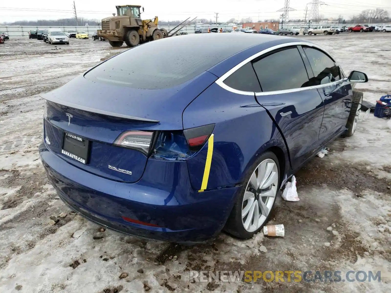 4 Фотография поврежденного автомобиля 5YJ3E1EB7KF477625 TESLA MODEL 3 2019