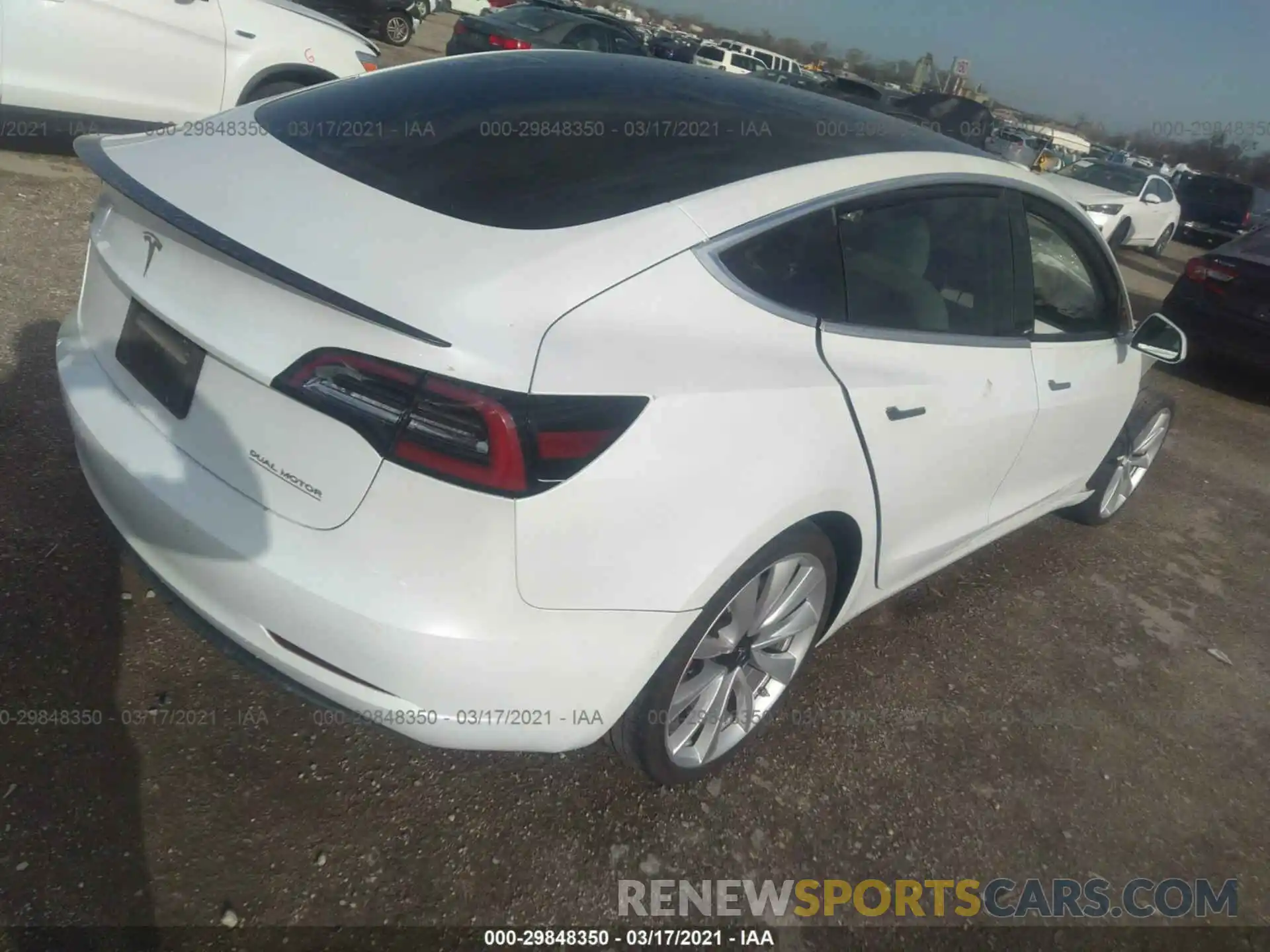 4 Photograph of a damaged car 5YJ3E1EB7KF487510 TESLA MODEL 3 2019