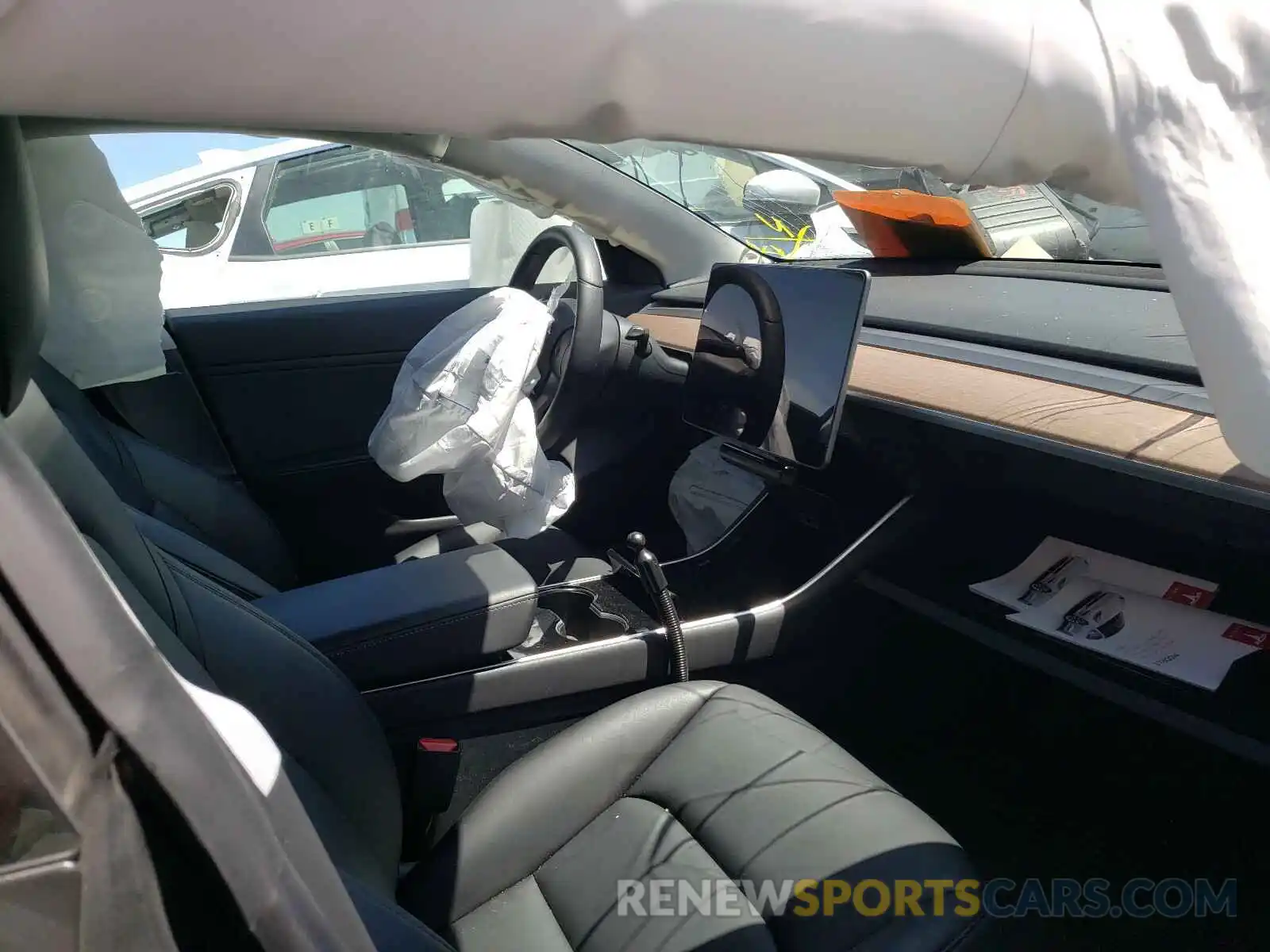 5 Photograph of a damaged car 5YJ3E1EB7KF497471 TESLA MODEL 3 2019