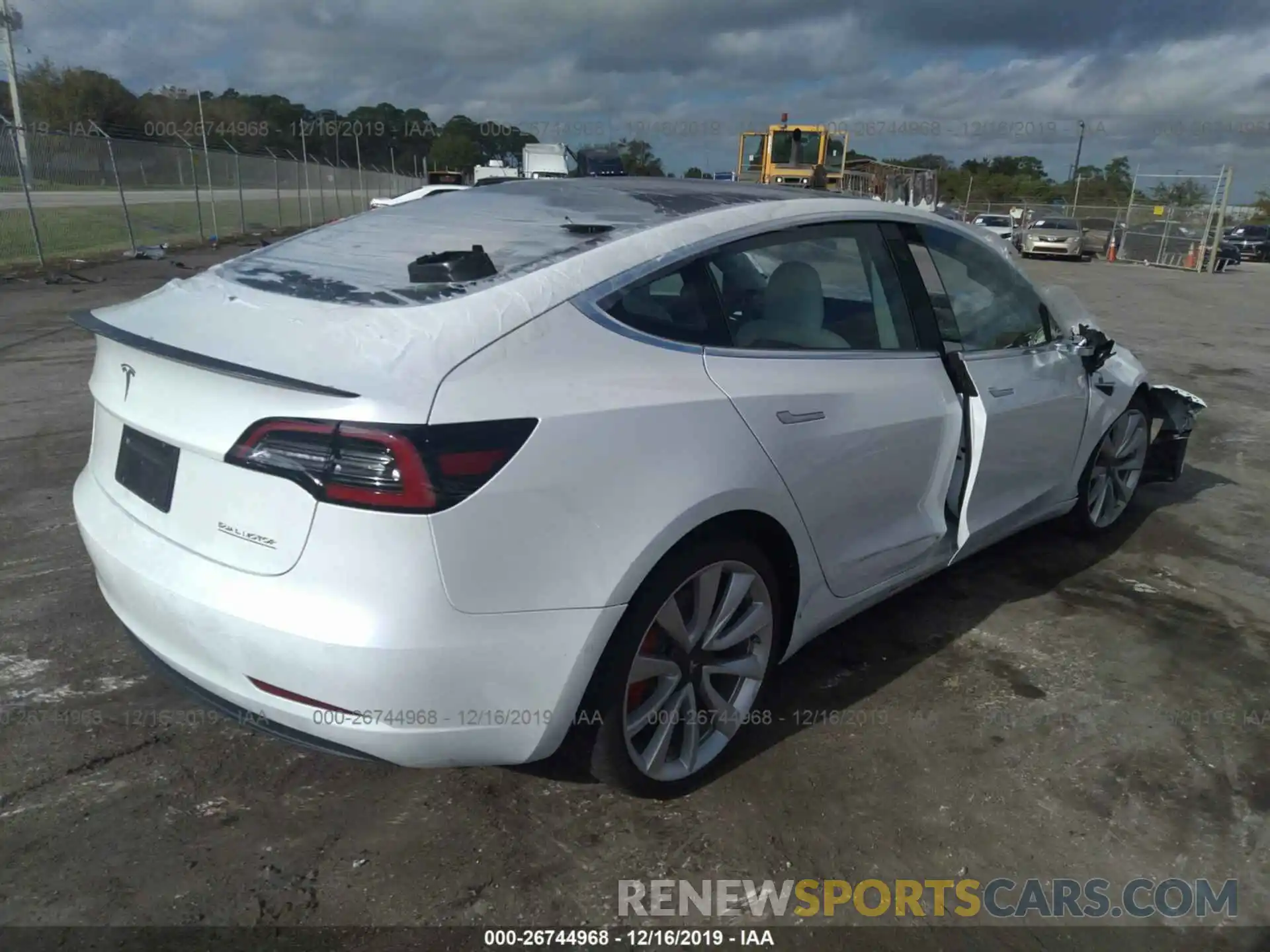 4 Photograph of a damaged car 5YJ3E1EB7KF514690 TESLA MODEL 3 2019