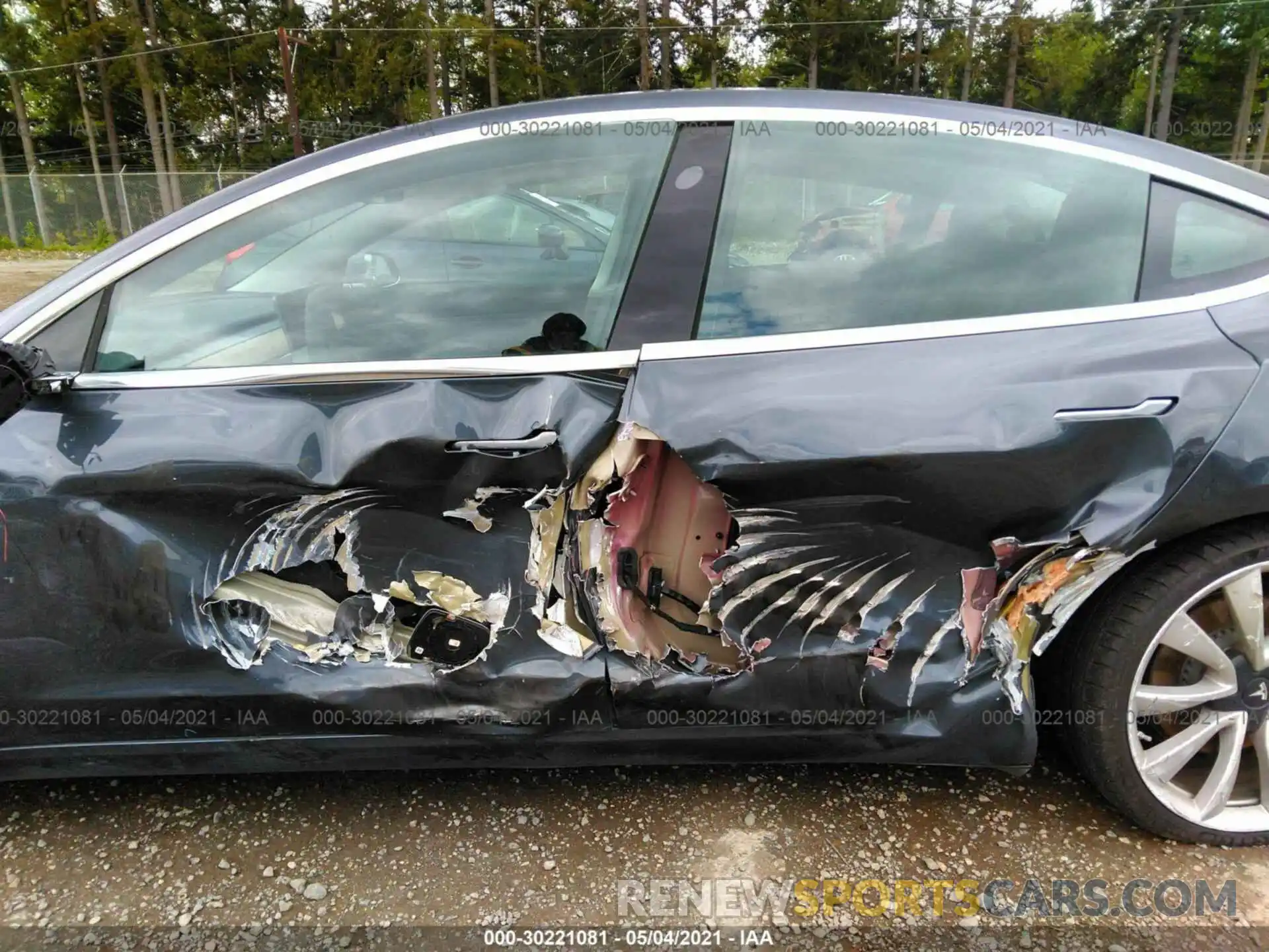 6 Photograph of a damaged car 5YJ3E1EB7KF530498 TESLA MODEL 3 2019