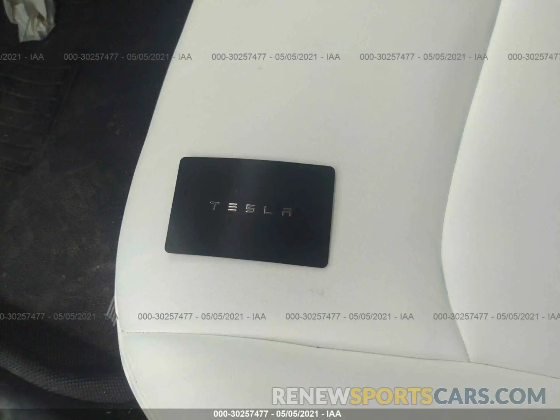 11 Photograph of a damaged car 5YJ3E1EB8KF192187 TESLA MODEL 3 2019