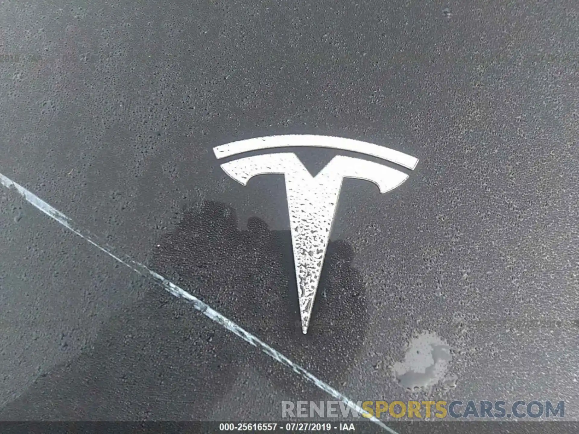 10 Photograph of a damaged car 5YJ3E1EB8KF197115 TESLA MODEL 3 2019