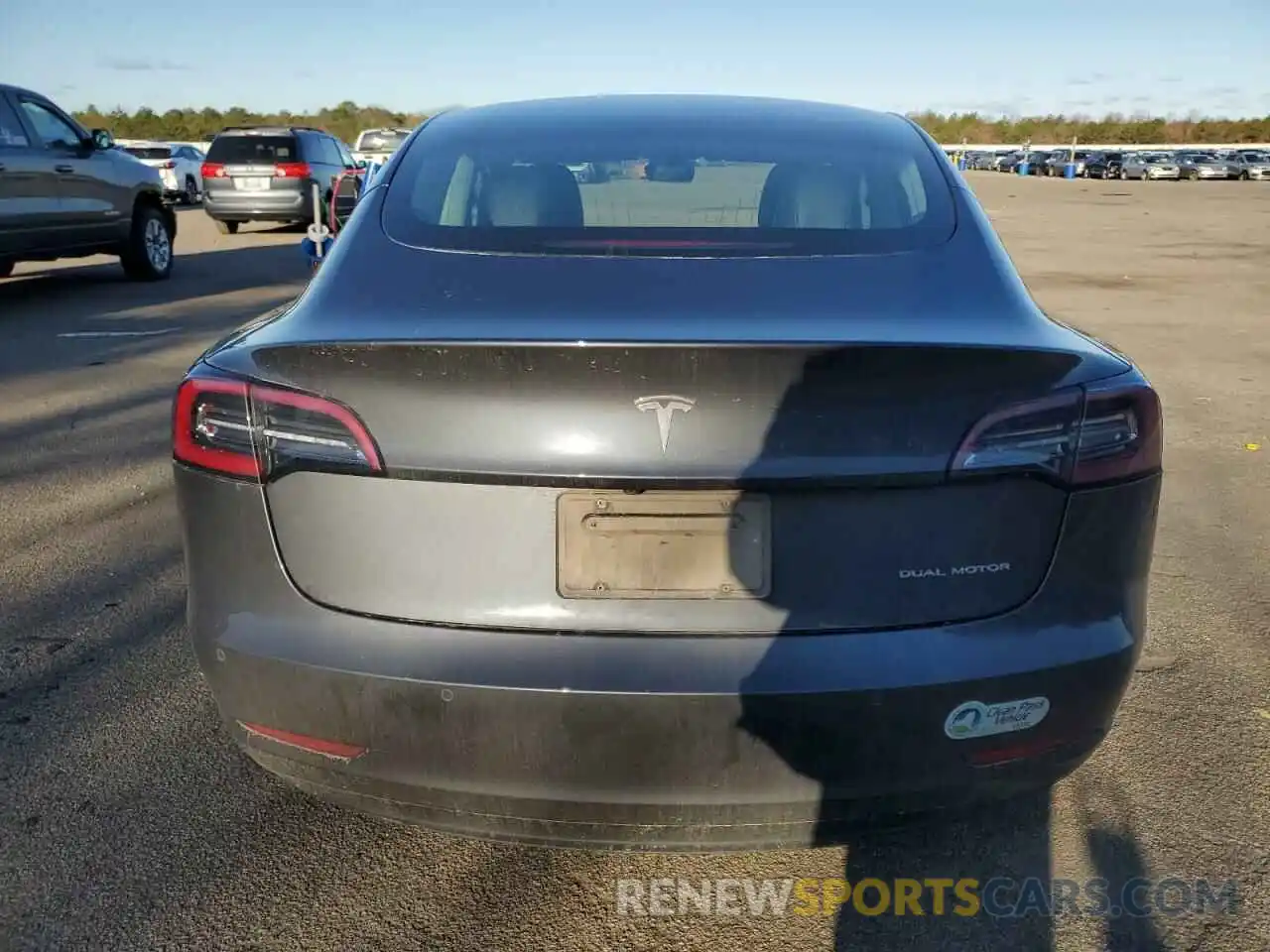 6 Photograph of a damaged car 5YJ3E1EB8KF208579 TESLA MODEL 3 2019