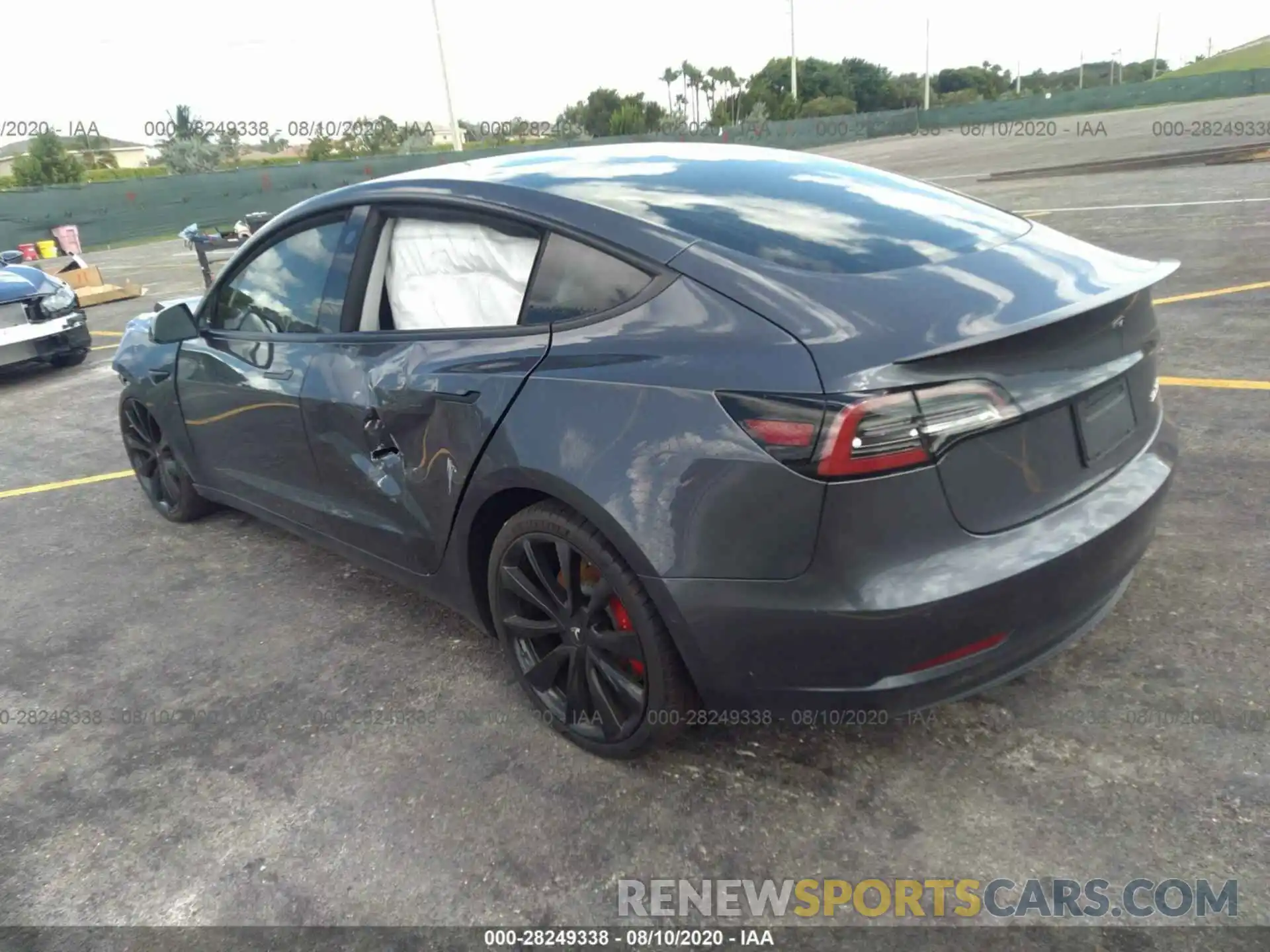 3 Photograph of a damaged car 5YJ3E1EB8KF231599 TESLA MODEL 3 2019