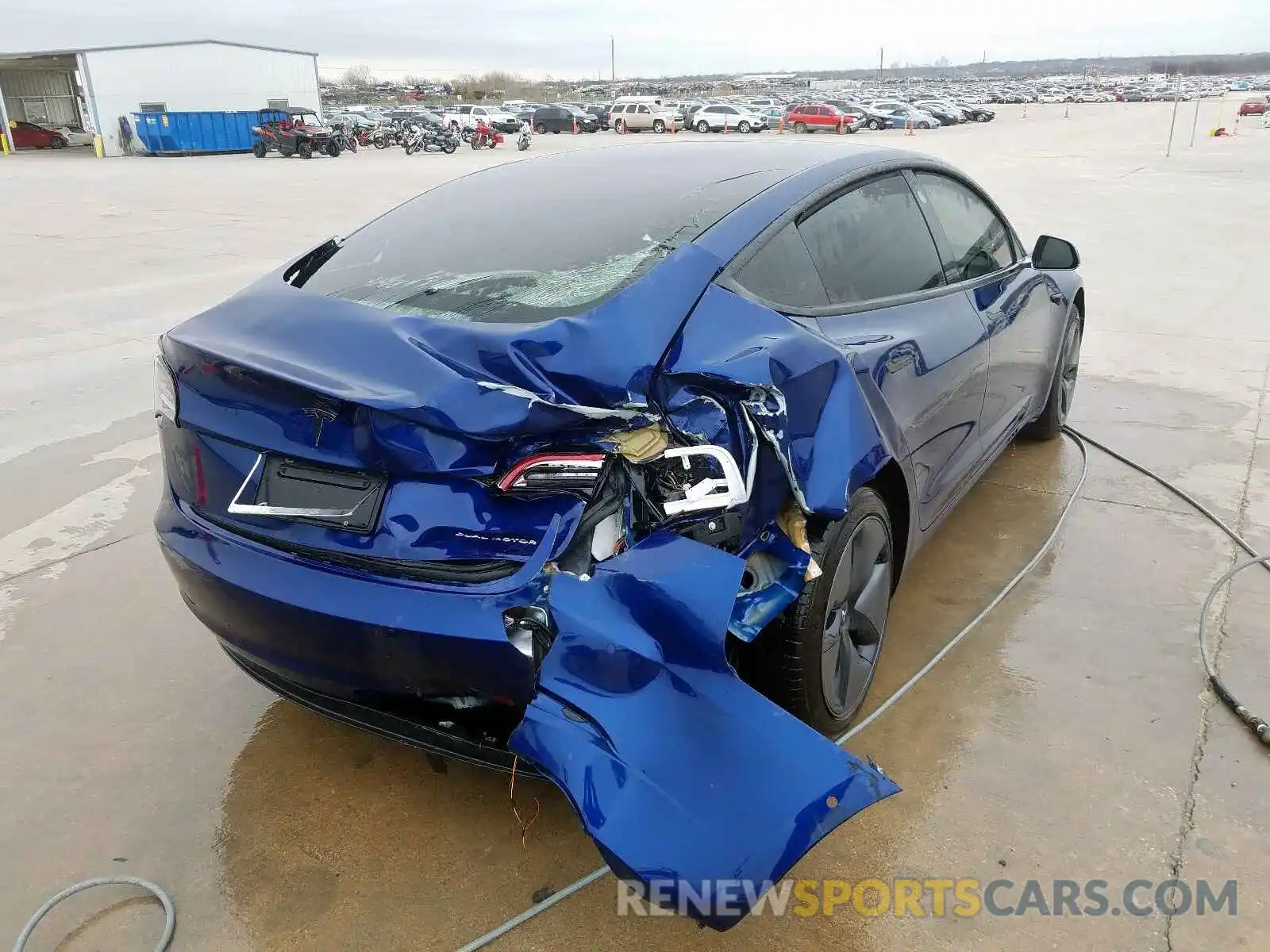 4 Photograph of a damaged car 5YJ3E1EB8KF359454 TESLA MODEL 3 2019