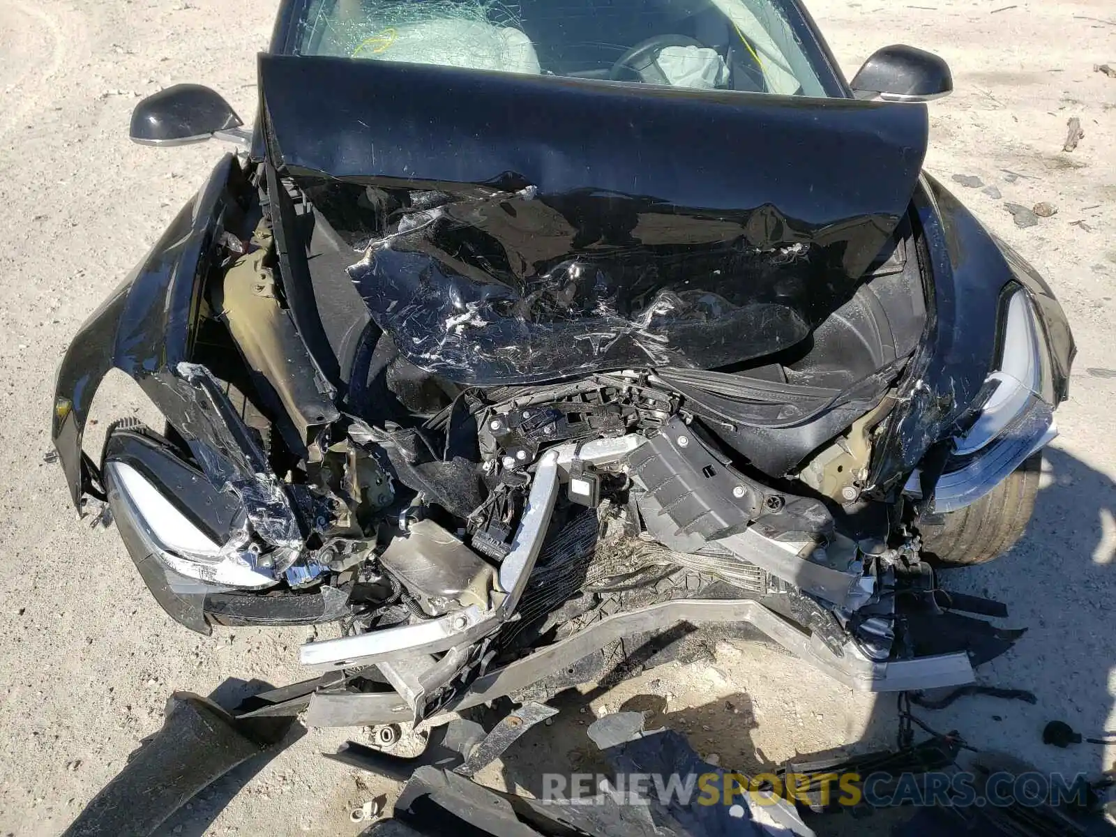 9 Photograph of a damaged car 5YJ3E1EB8KF361320 TESLA MODEL 3 2019