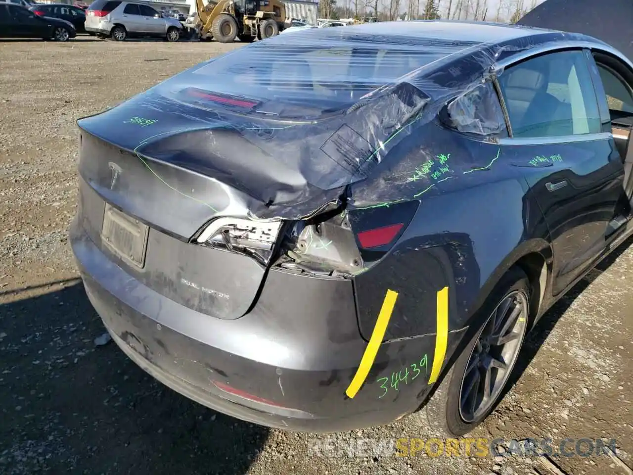 9 Photograph of a damaged car 5YJ3E1EB8KF385939 TESLA MODEL 3 2019