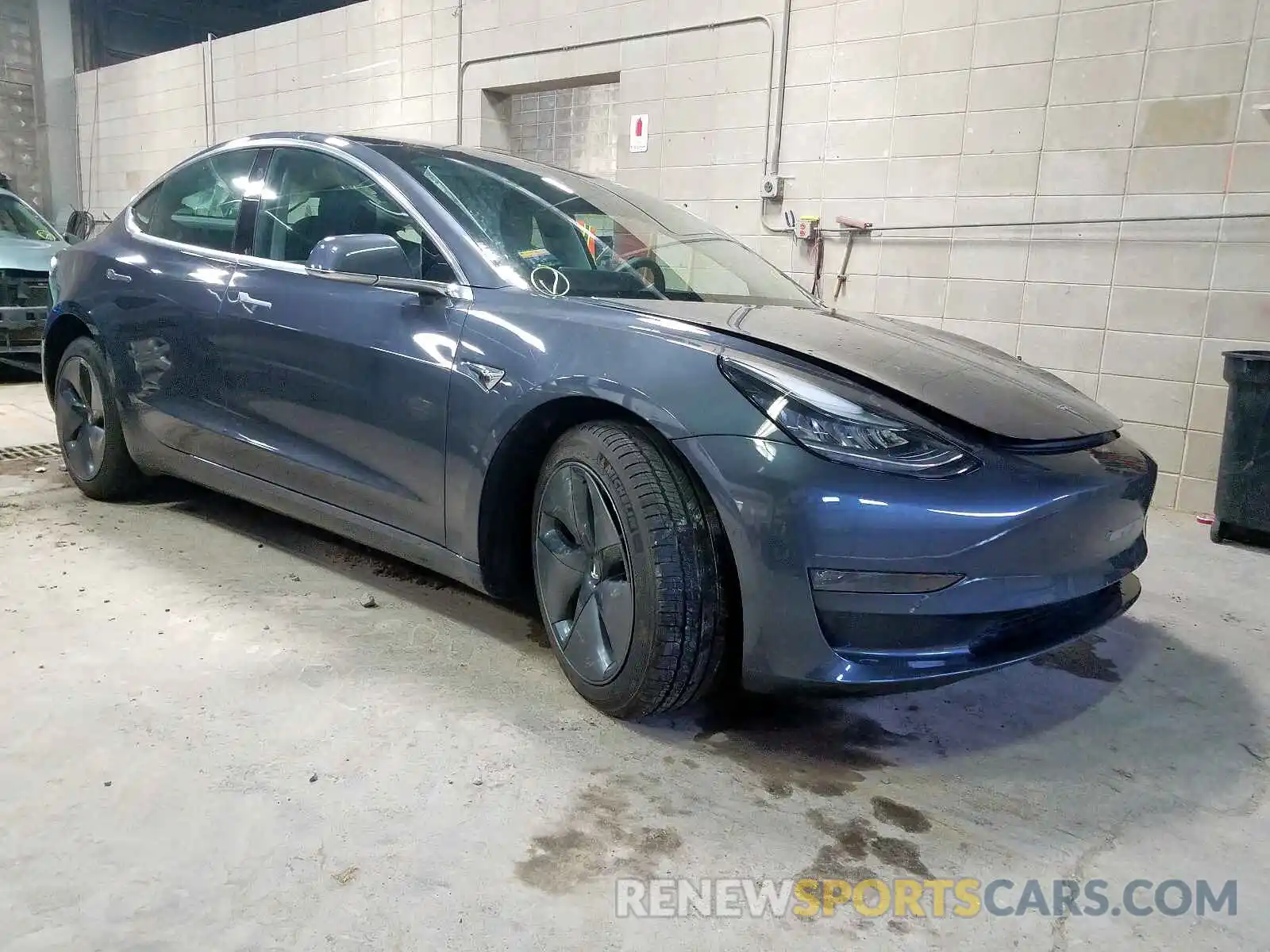 1 Photograph of a damaged car 5YJ3E1EB8KF386363 TESLA MODEL 3 2019