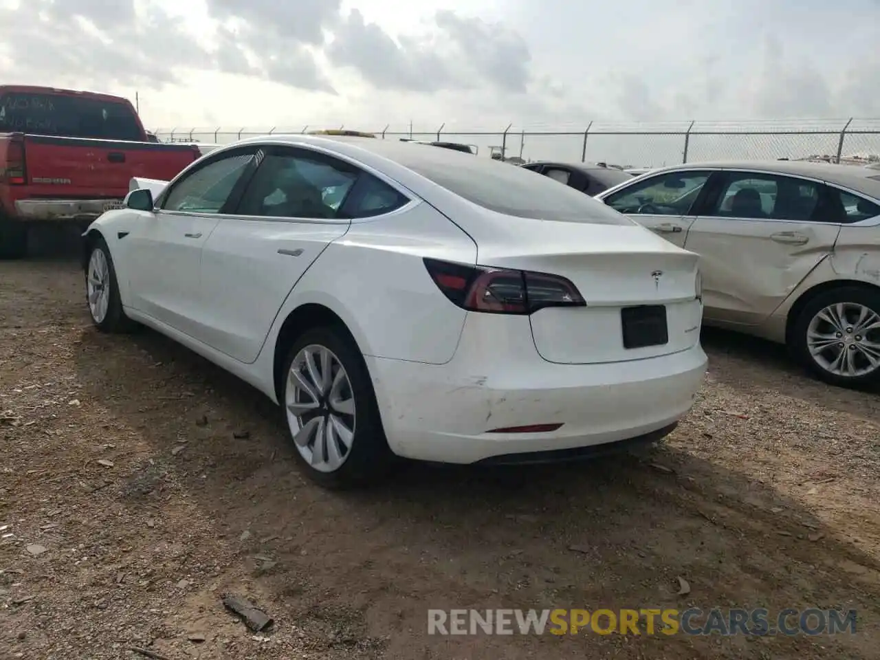 3 Photograph of a damaged car 5YJ3E1EB8KF392535 TESLA MODEL 3 2019