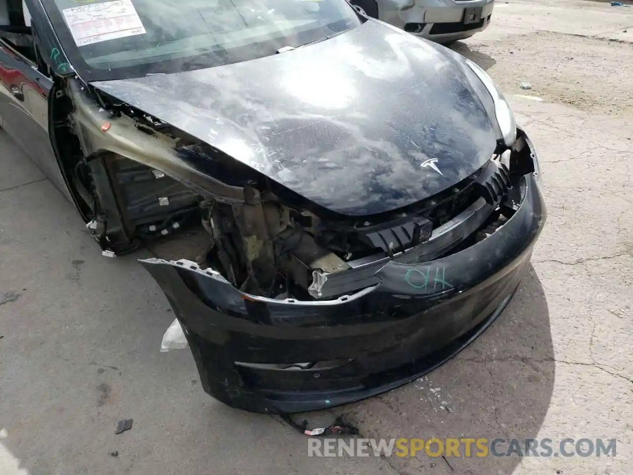 9 Photograph of a damaged car 5YJ3E1EB8KF406952 TESLA MODEL 3 2019