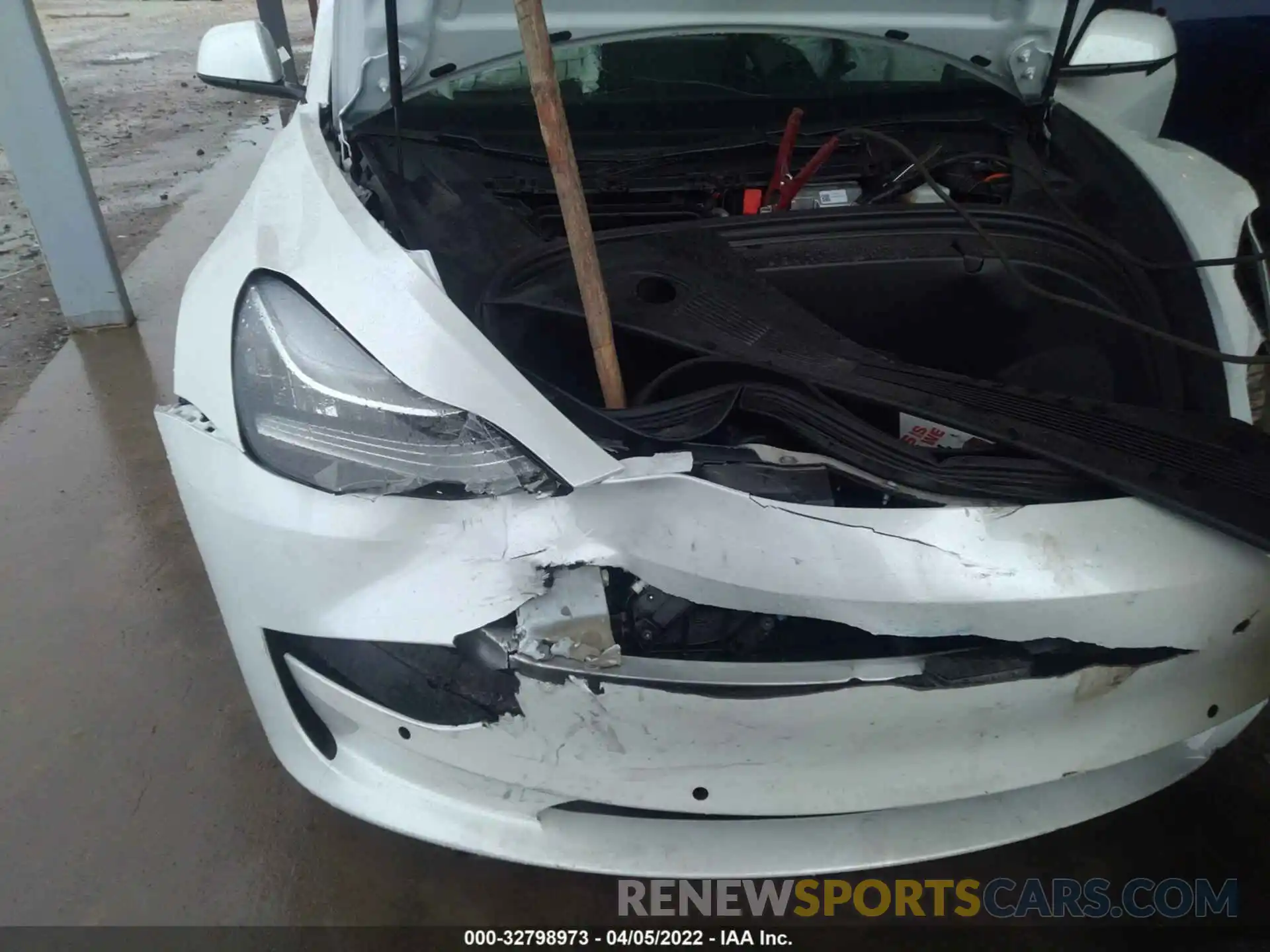 6 Photograph of a damaged car 5YJ3E1EB8KF441636 TESLA MODEL 3 2019