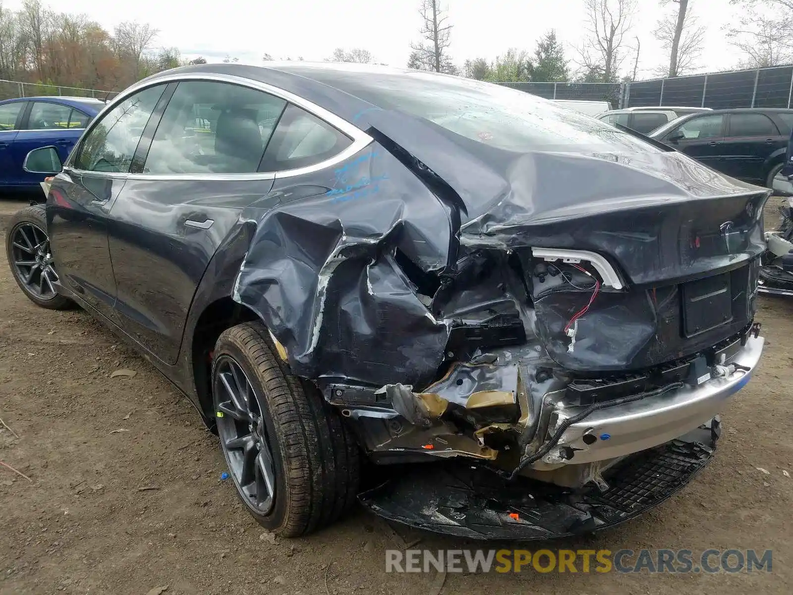 3 Photograph of a damaged car 5YJ3E1EB8KF441989 TESLA MODEL 3 2019