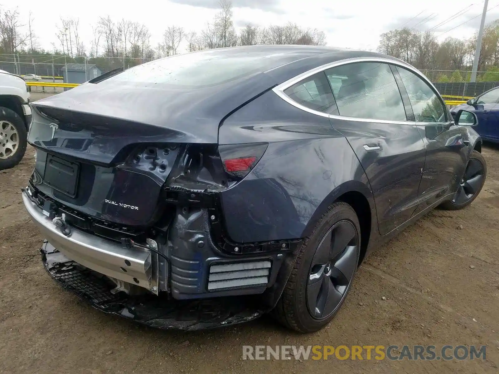 4 Photograph of a damaged car 5YJ3E1EB8KF441989 TESLA MODEL 3 2019