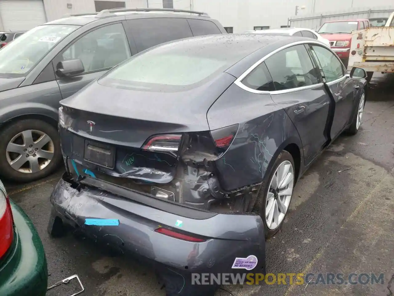 4 Photograph of a damaged car 5YJ3E1EB8KF453639 TESLA MODEL 3 2019