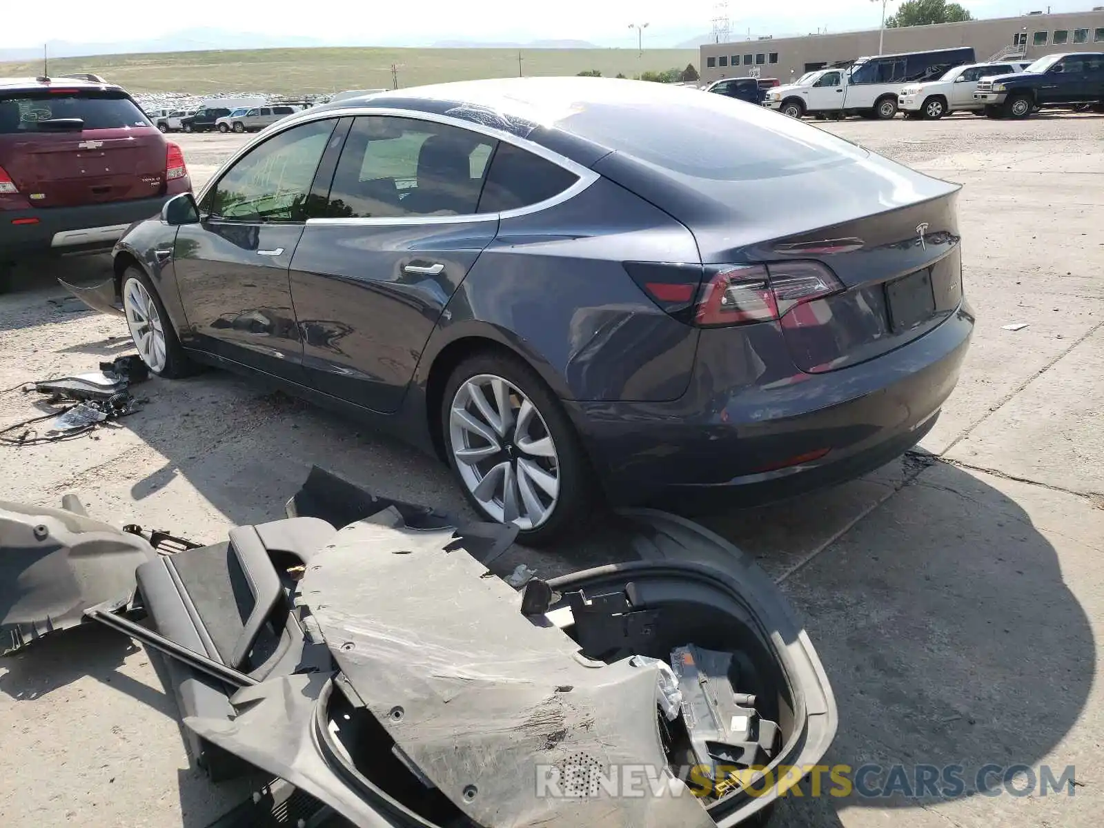 3 Фотография поврежденного автомобиля 5YJ3E1EB8KF453673 TESLA MODEL 3 2019