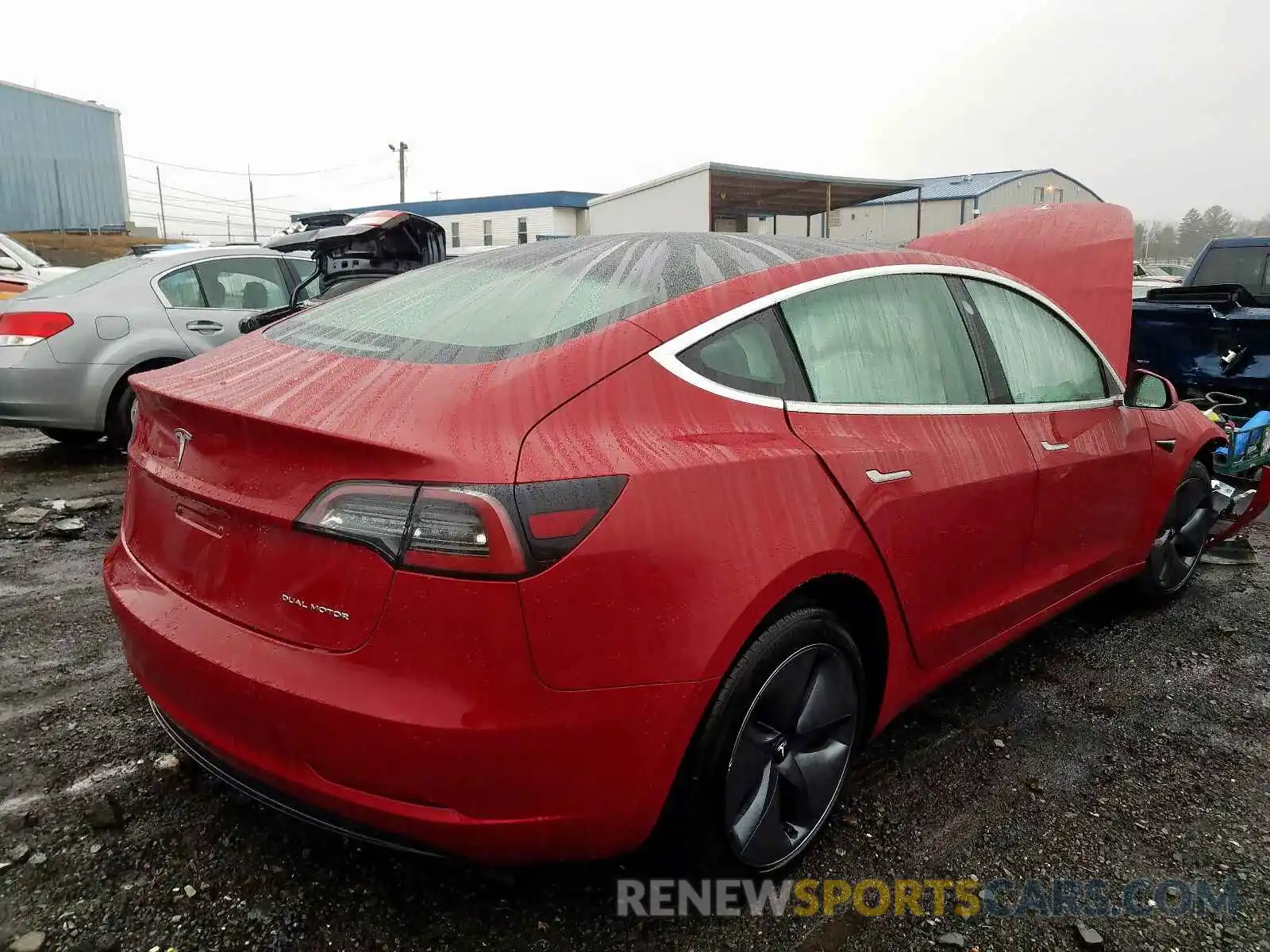 4 Фотография поврежденного автомобиля 5YJ3E1EB8KF464866 TESLA MODEL 3 2019