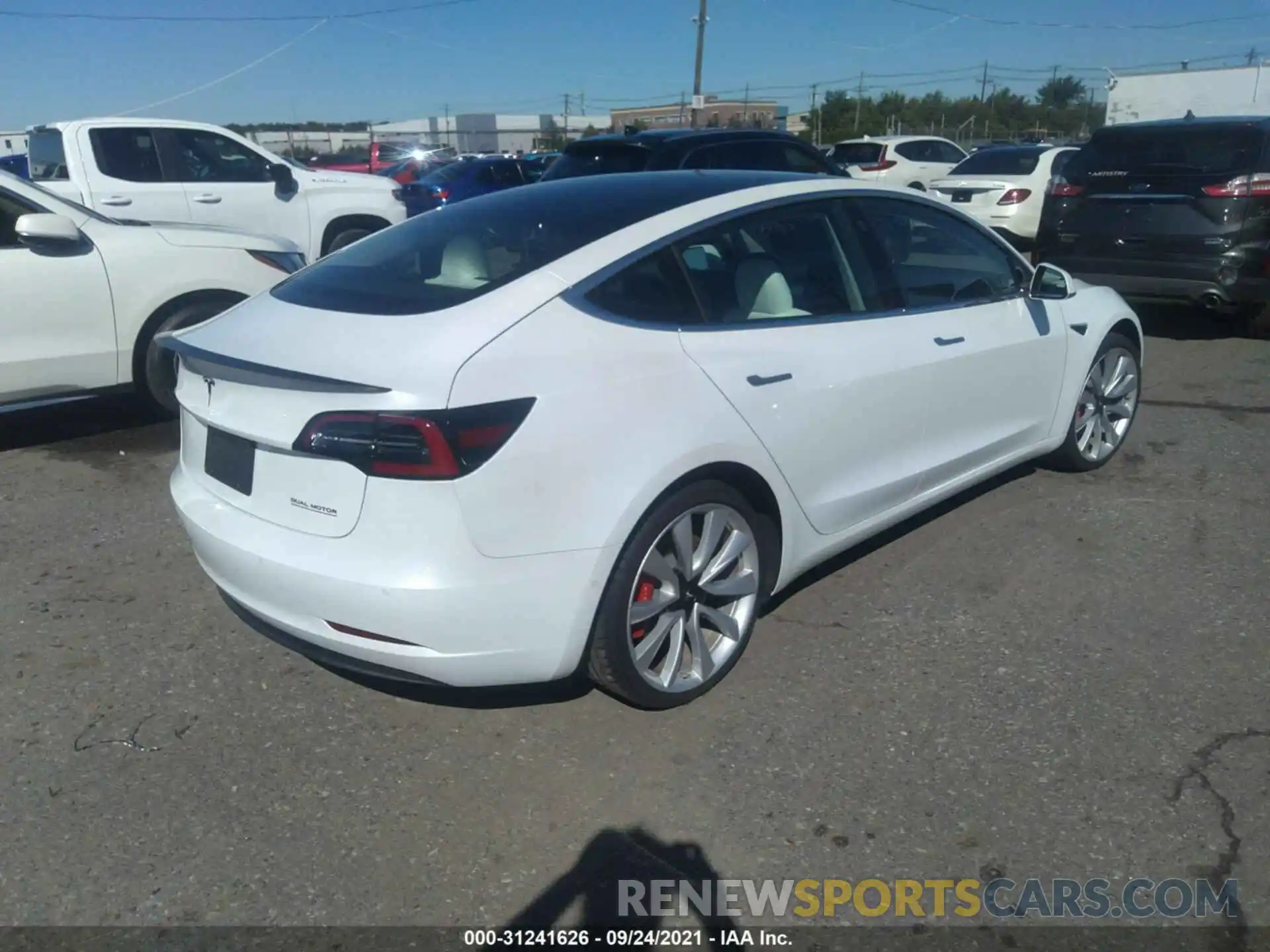 4 Photograph of a damaged car 5YJ3E1EB8KF469730 TESLA MODEL 3 2019