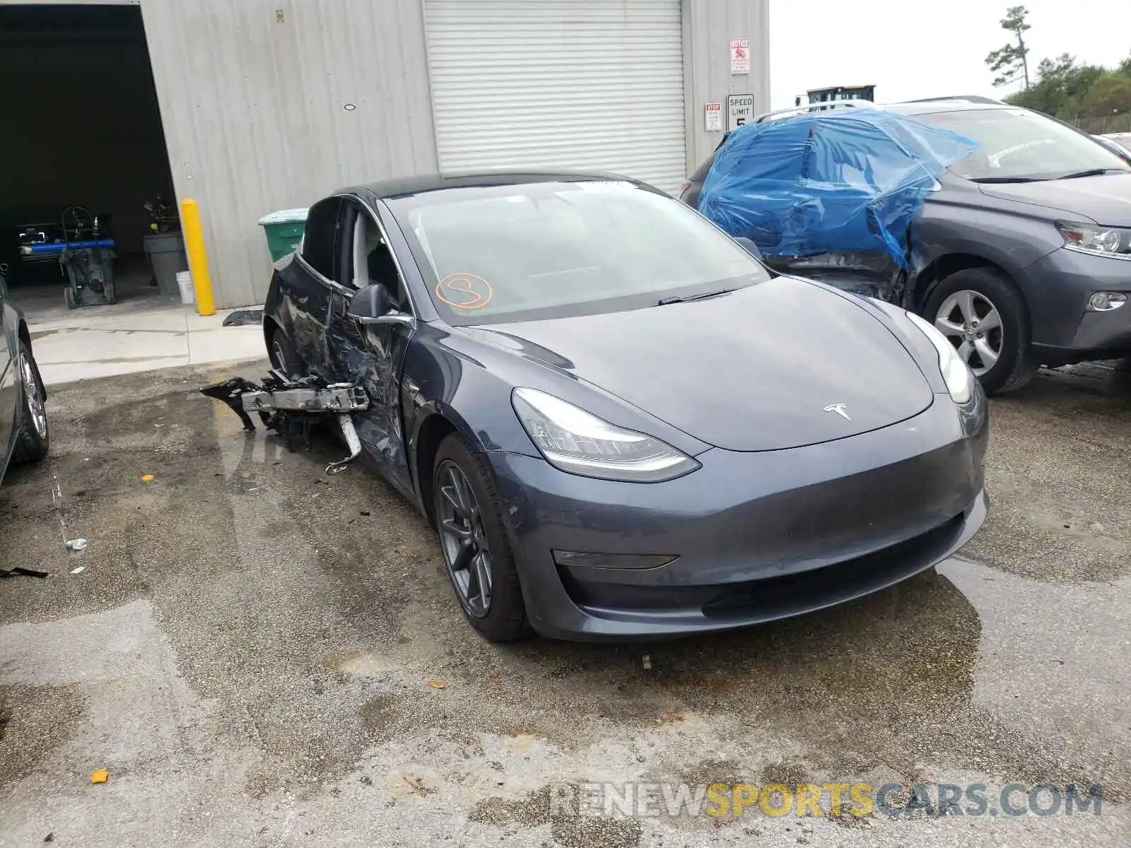 1 Photograph of a damaged car 5YJ3E1EB8KF477360 TESLA MODEL 3 2019