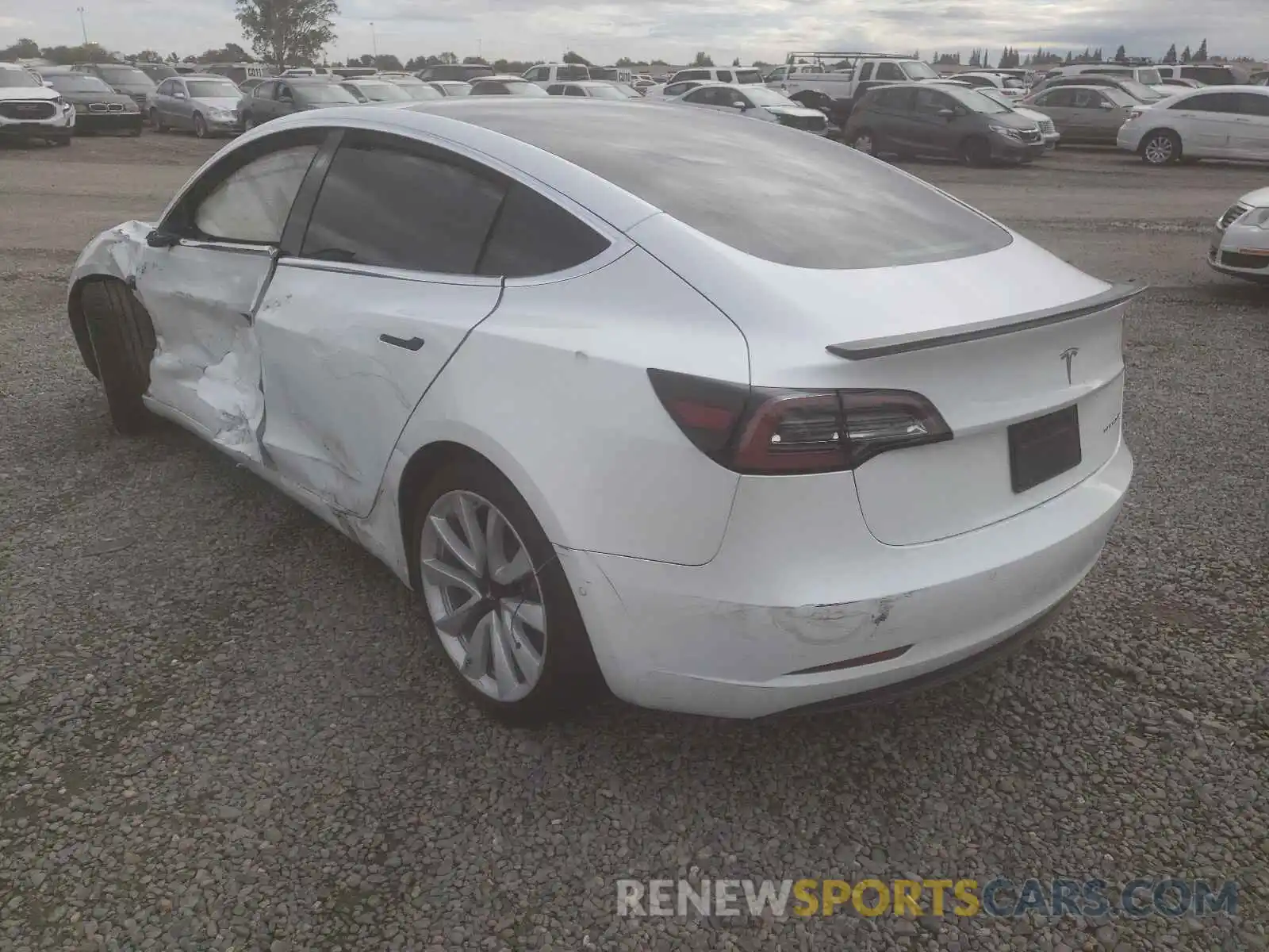 3 Photograph of a damaged car 5YJ3E1EB8KF512513 TESLA MODEL 3 2019