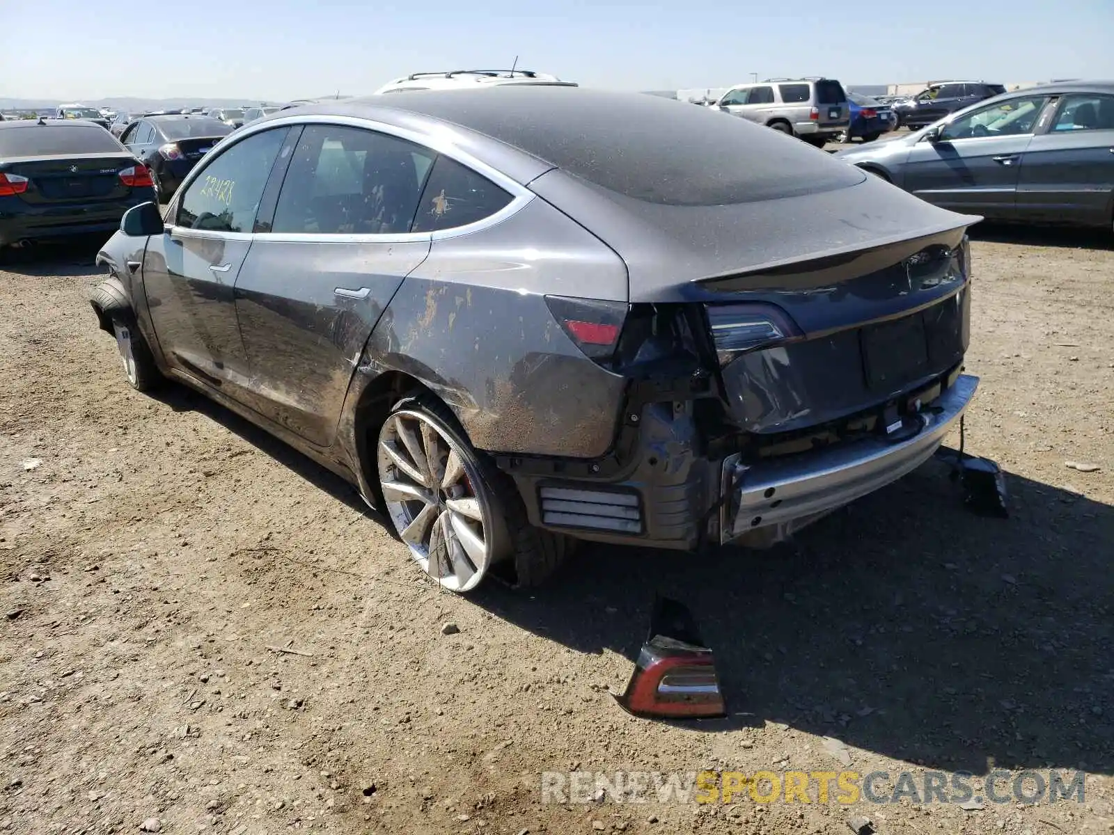 3 Photograph of a damaged car 5YJ3E1EB8KF522393 TESLA MODEL 3 2019