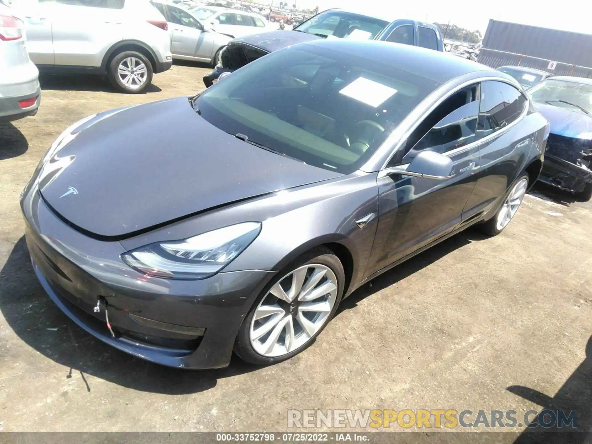 2 Фотография поврежденного автомобиля 5YJ3E1EB8KF529912 TESLA MODEL 3 2019