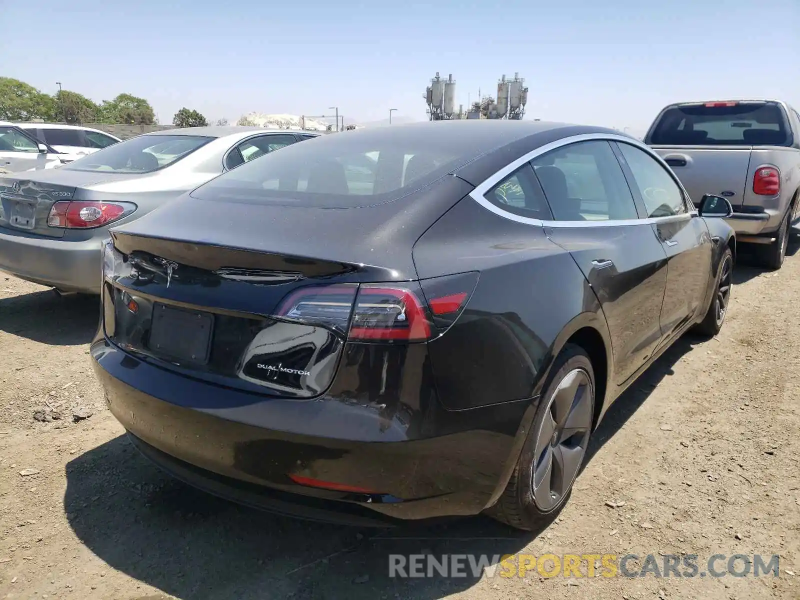 4 Photograph of a damaged car 5YJ3E1EB9KF191209 TESLA MODEL 3 2019