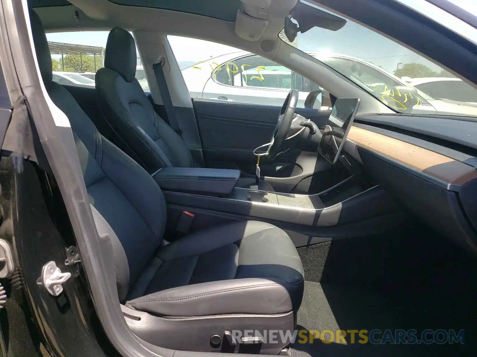 5 Photograph of a damaged car 5YJ3E1EB9KF191209 TESLA MODEL 3 2019