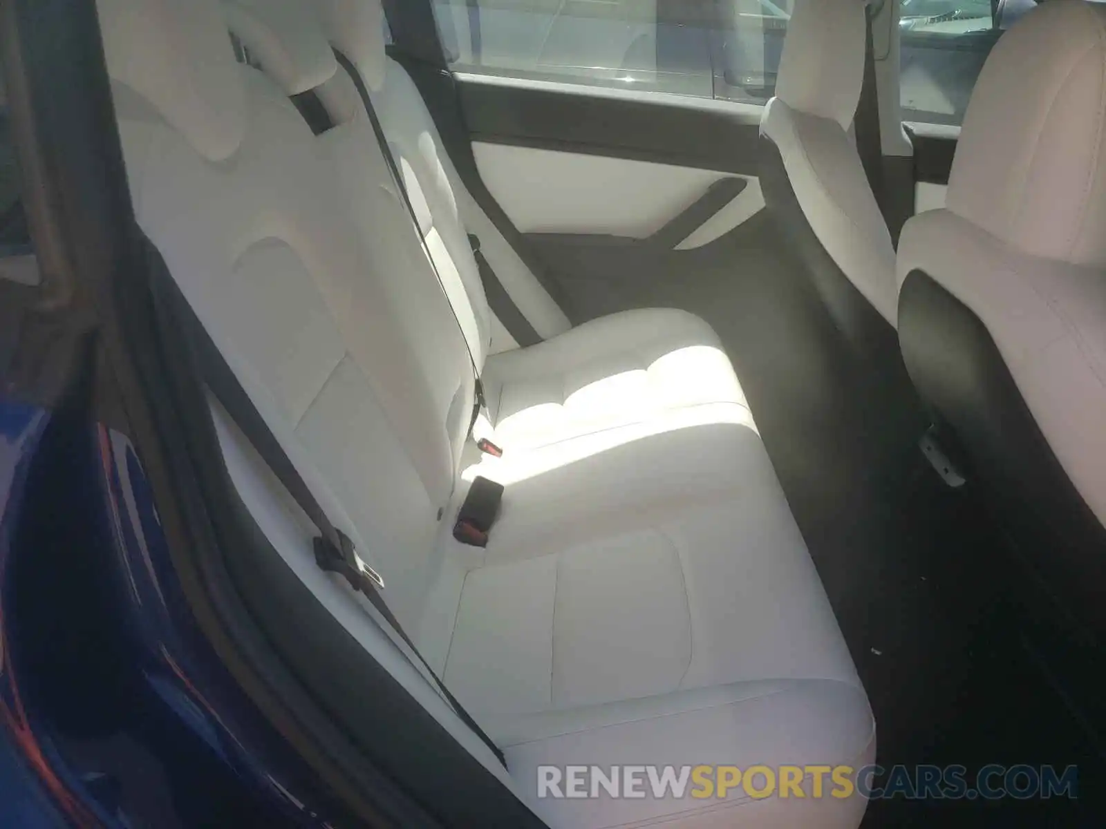 6 Photograph of a damaged car 5YJ3E1EB9KF194966 TESLA MODEL 3 2019