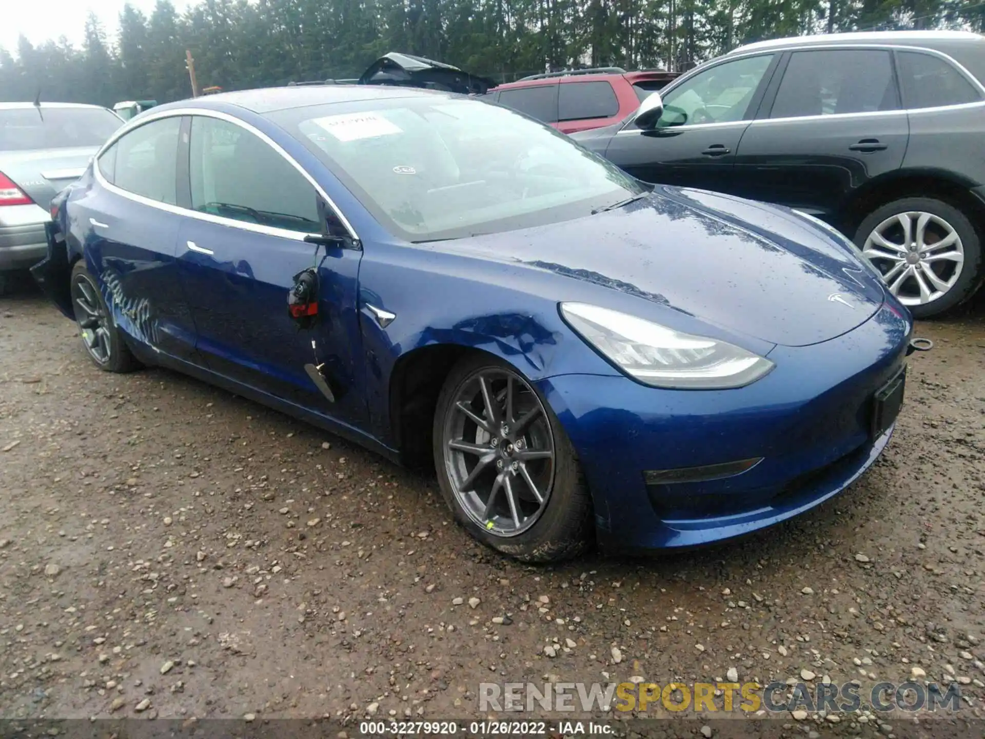 1 Фотография поврежденного автомобиля 5YJ3E1EB9KF199388 TESLA MODEL 3 2019