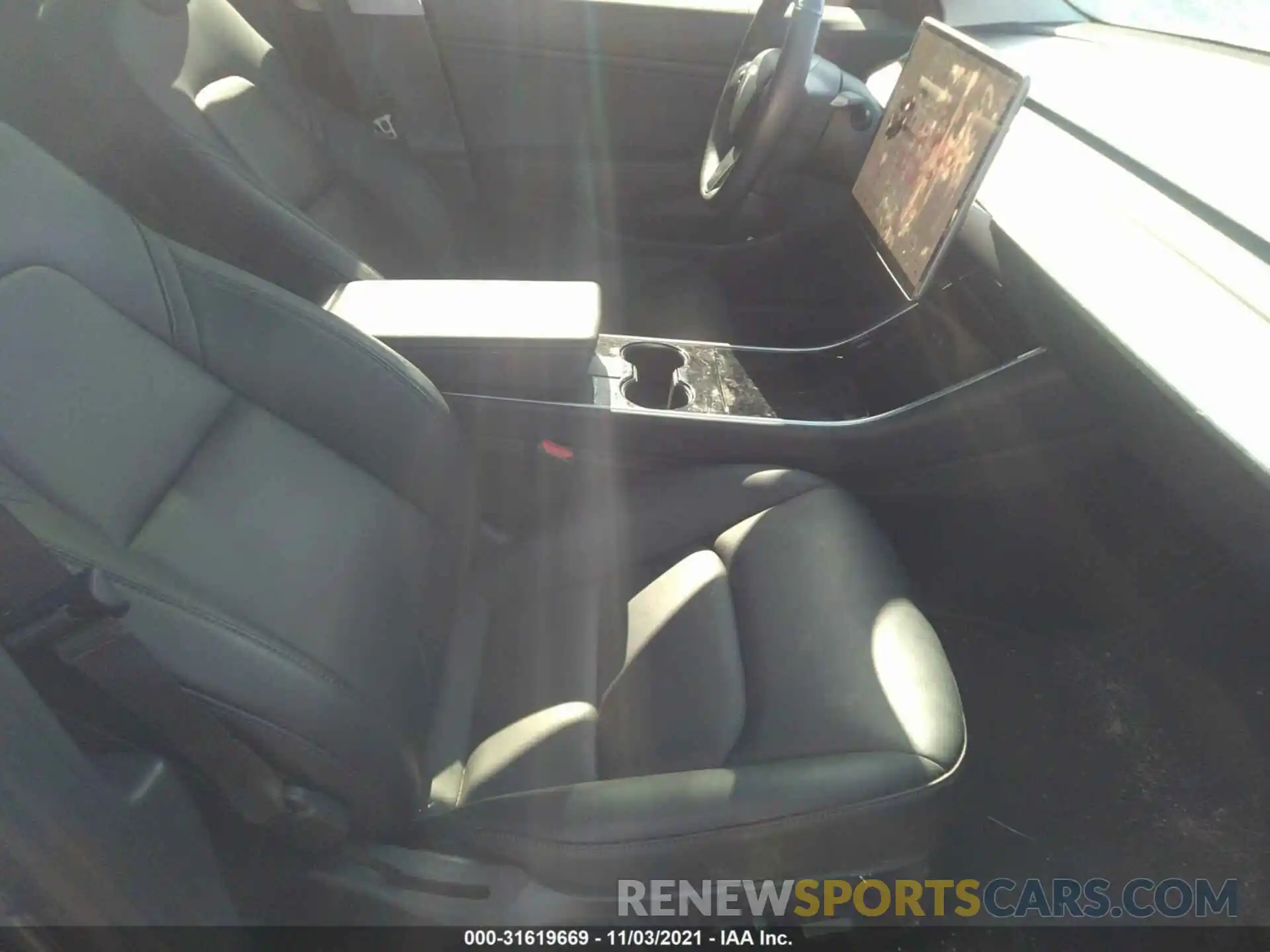 5 Photograph of a damaged car 5YJ3E1EB9KF205934 TESLA MODEL 3 2019