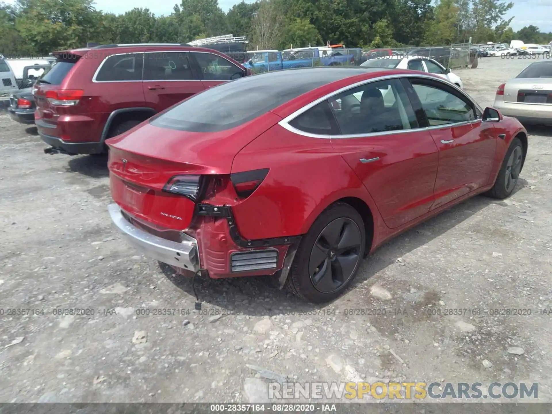 4 Photograph of a damaged car 5YJ3E1EB9KF210521 TESLA MODEL 3 2019