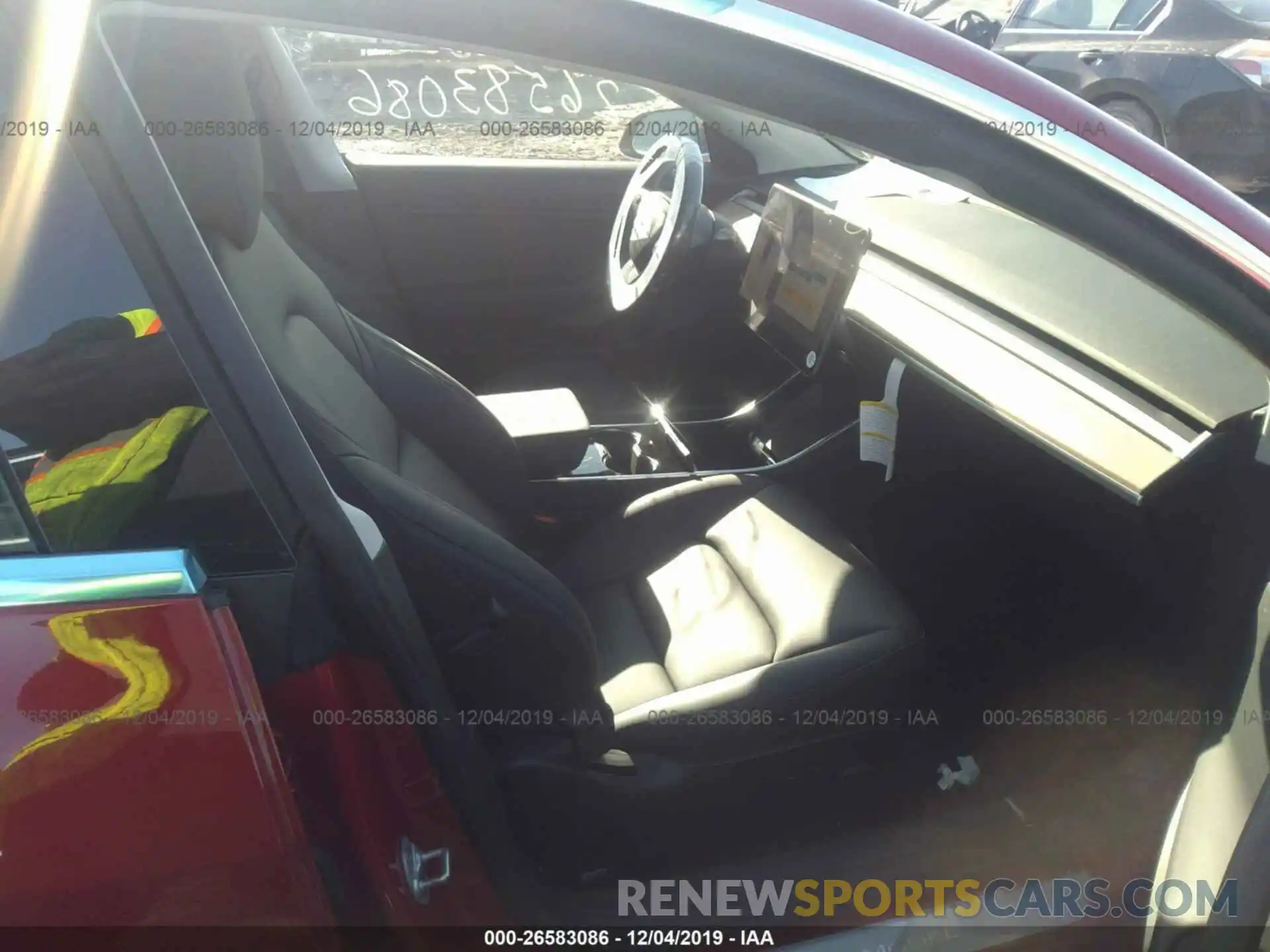 5 Photograph of a damaged car 5YJ3E1EB9KF359334 TESLA MODEL 3 2019