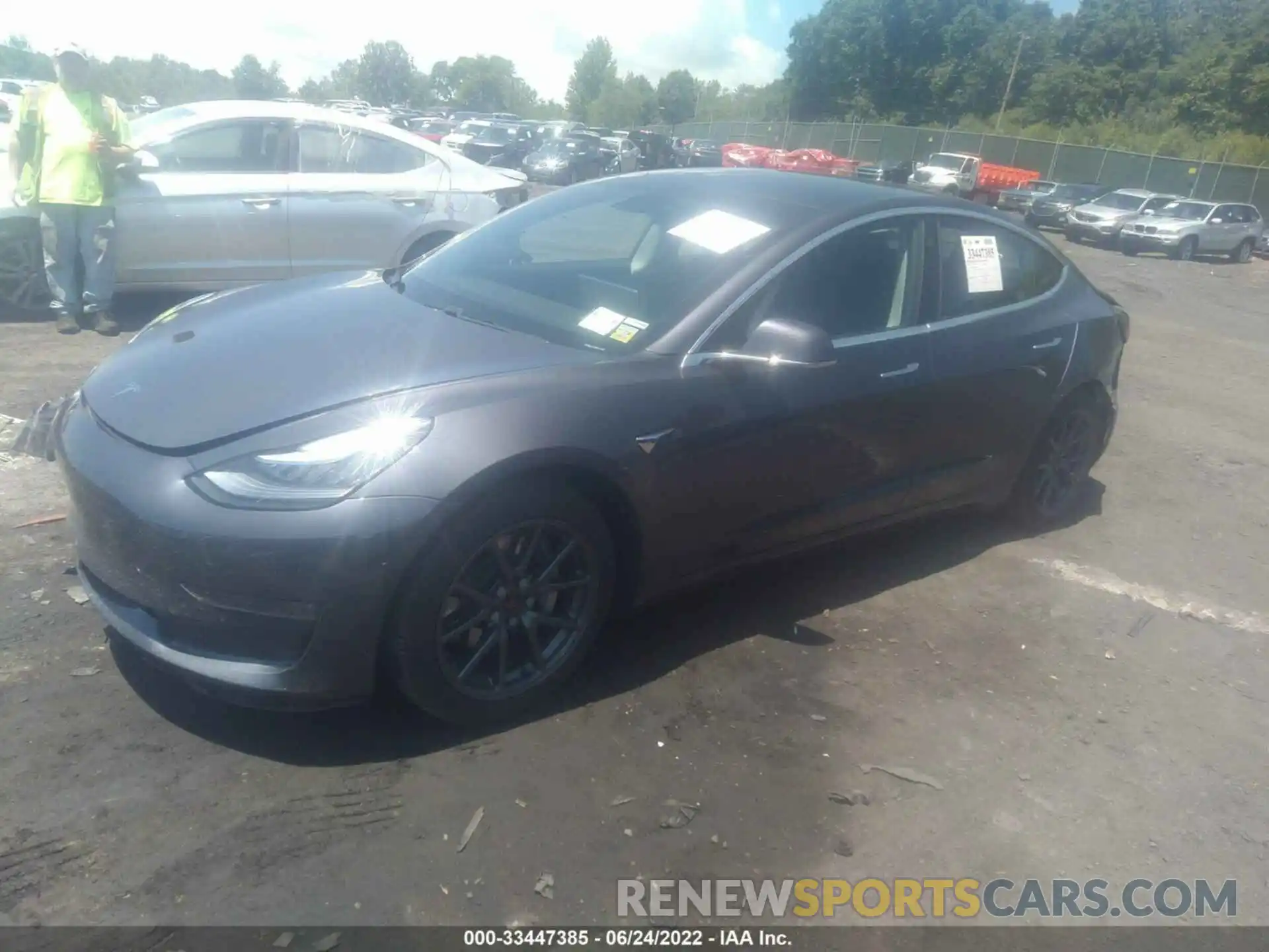 2 Фотография поврежденного автомобиля 5YJ3E1EB9KF386078 TESLA MODEL 3 2019